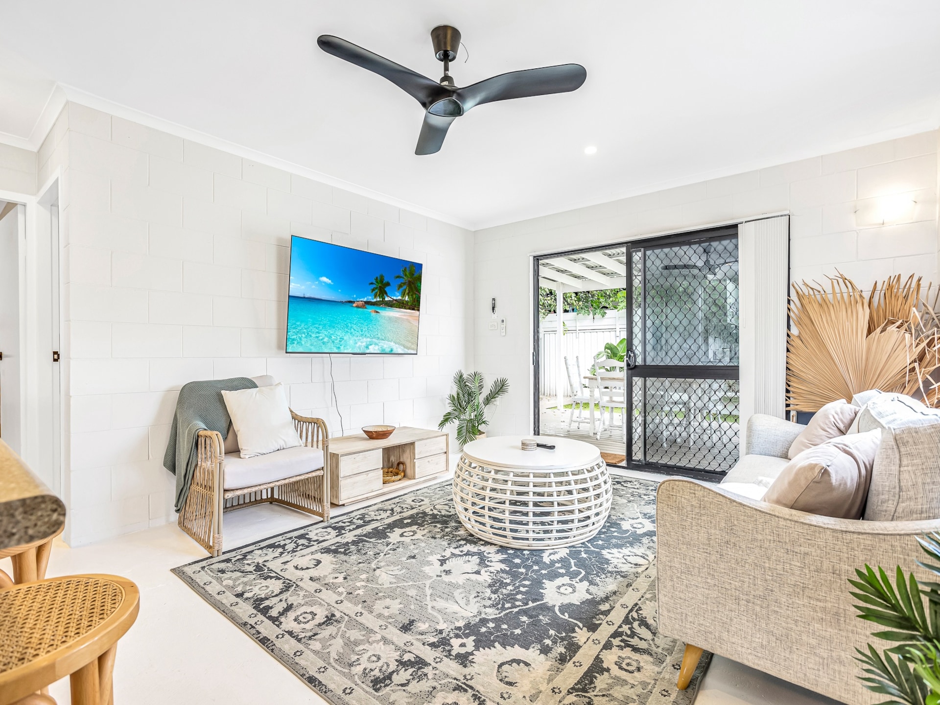 Licht en ruim triplex appartement nabij Holloways Beach - foto 6