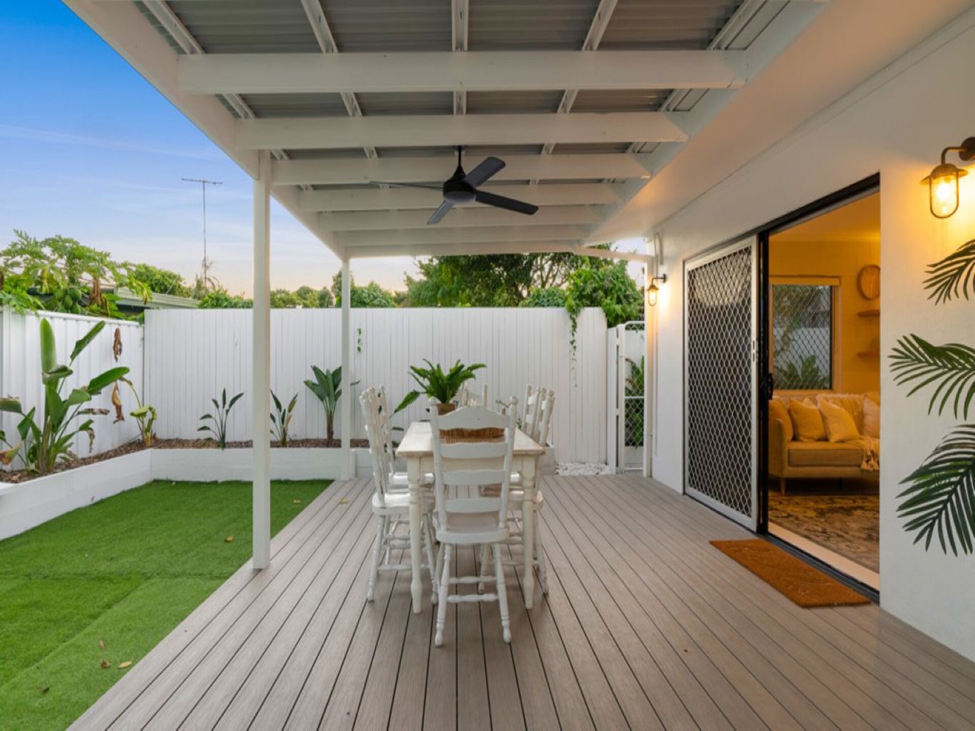 Licht en ruim triplex appartement nabij Holloways Beach - foto 13