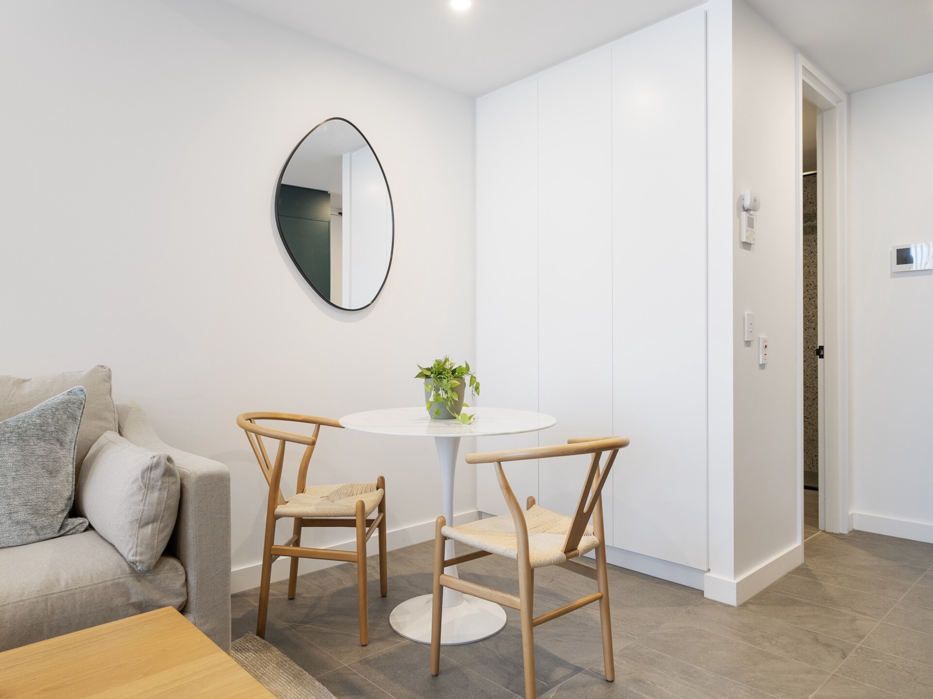 Lichte studio in North Fremantle met zwembad en dakterras - foto 8