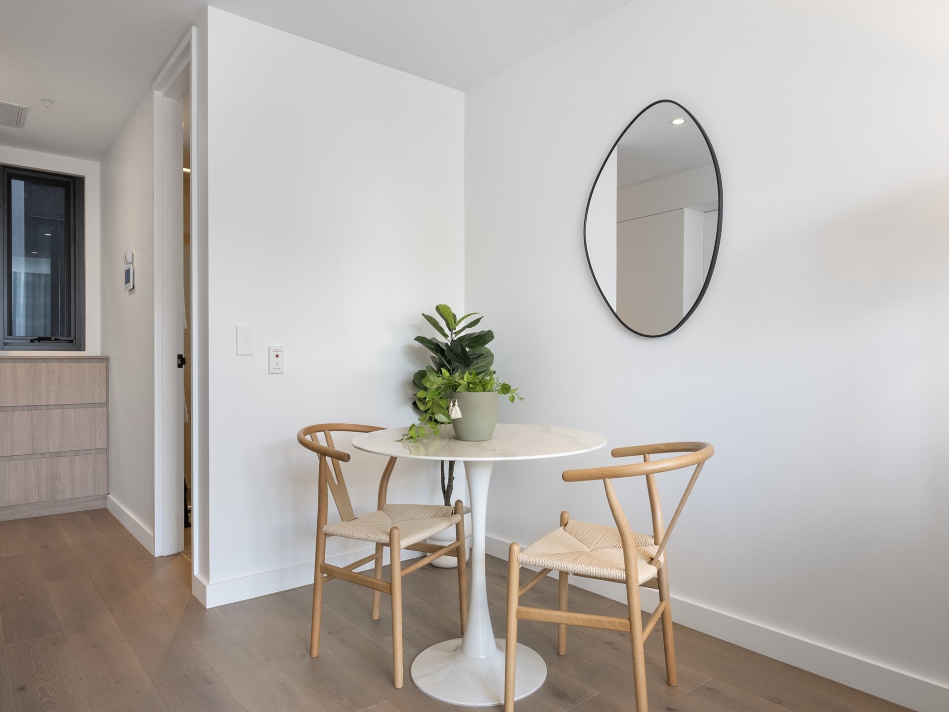 Lichte studio in North Fremantle met zwembad en dakterras - foto 9