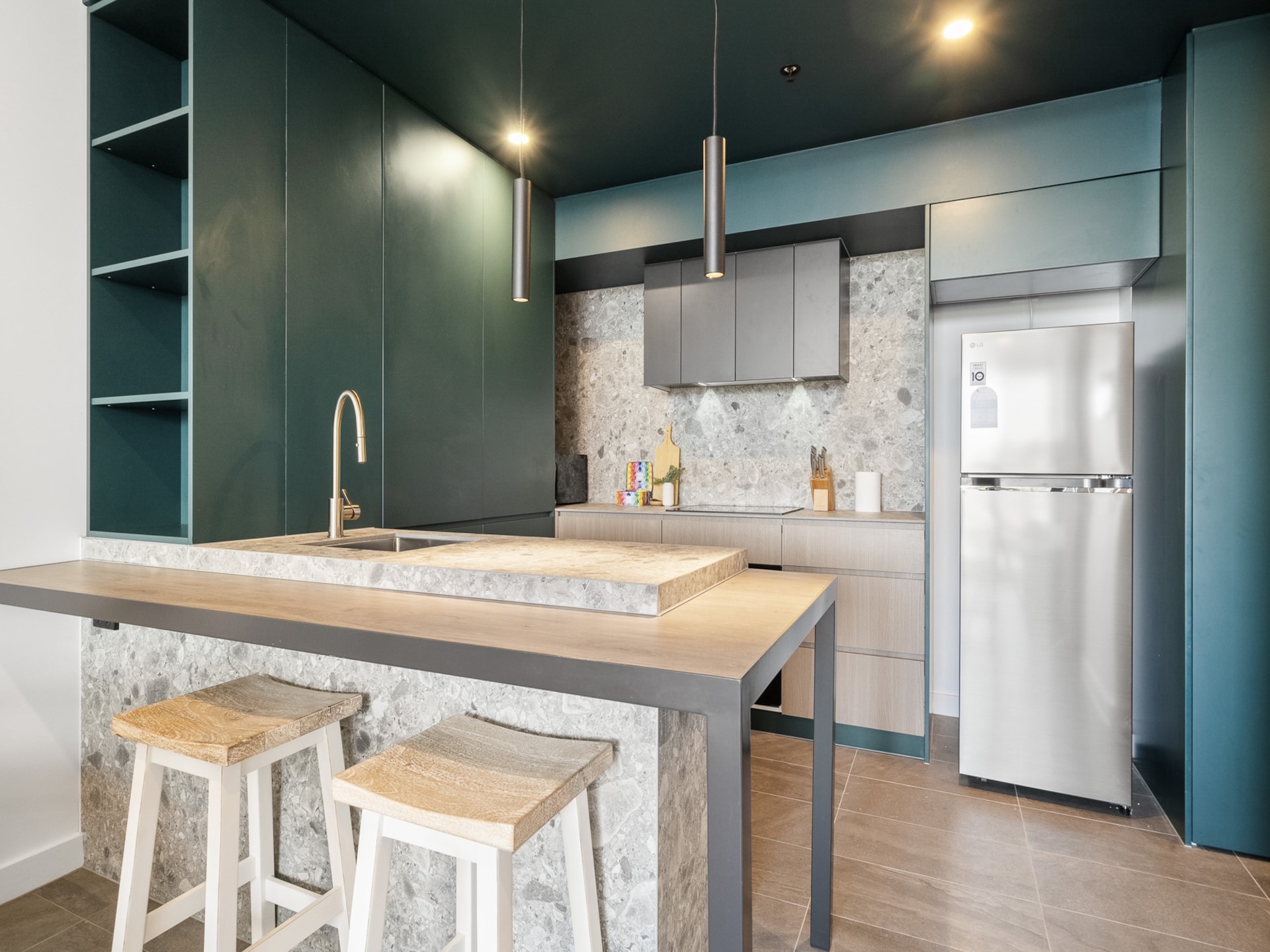 Modern en chic appartement in North Fremantle met dakterras - foto 9