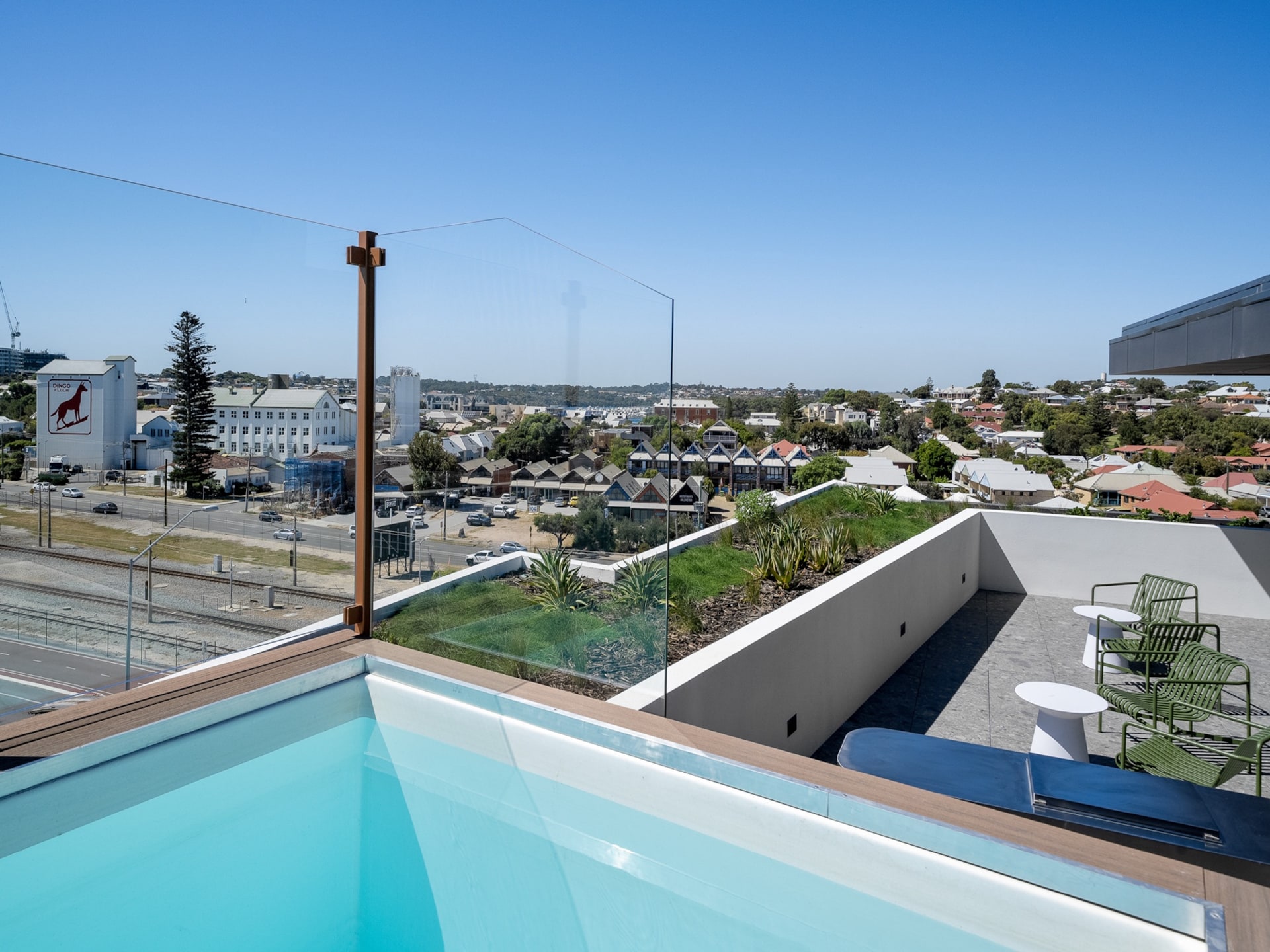 Modern en chic appartement in North Fremantle met dakterras - foto 22