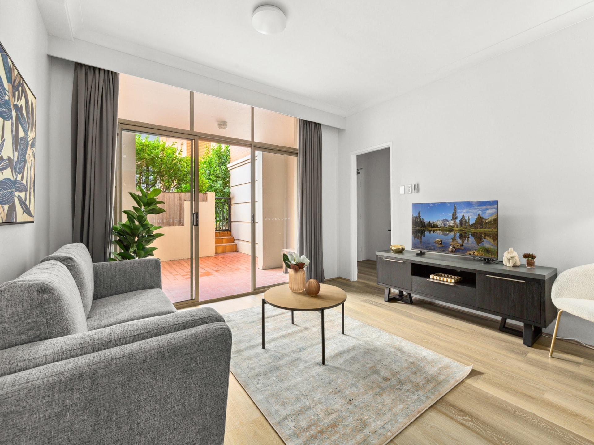 Stijlvol appartement in Camperdown met zwembad en binnenplaats - foto 5