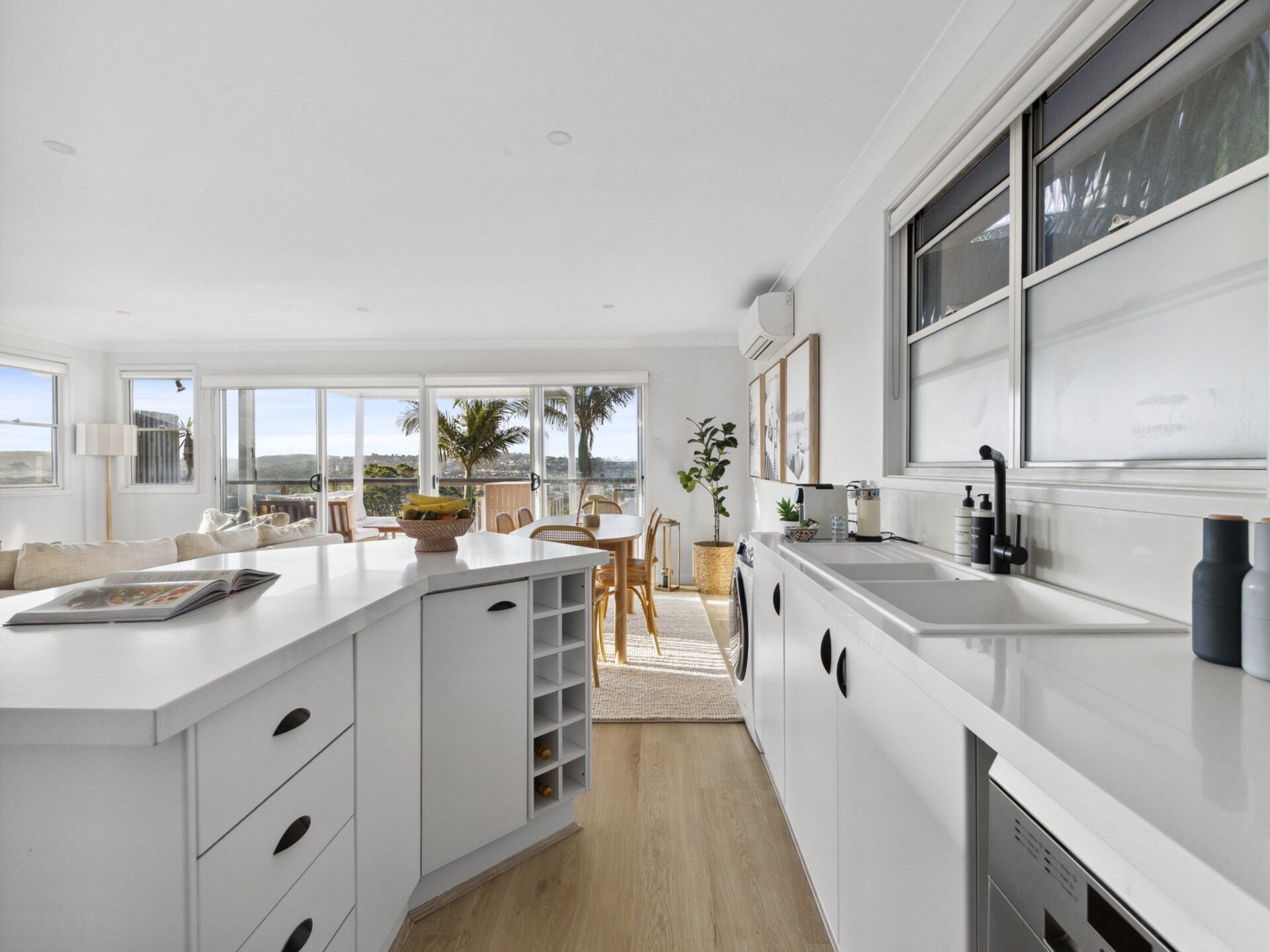 Stijlvol appartement met balkon en BBQ in Dee Why - foto 10