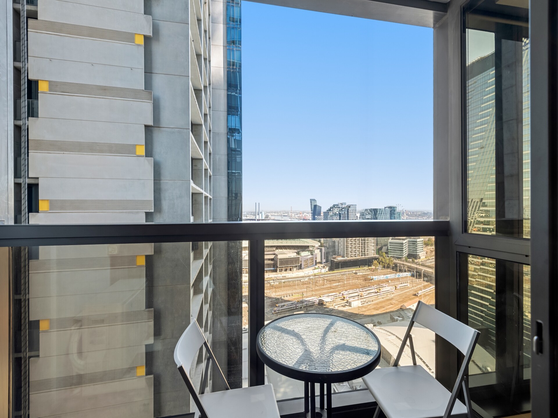 Modern appartement in Melbourne CBD met zwembad en sauna - foto 12