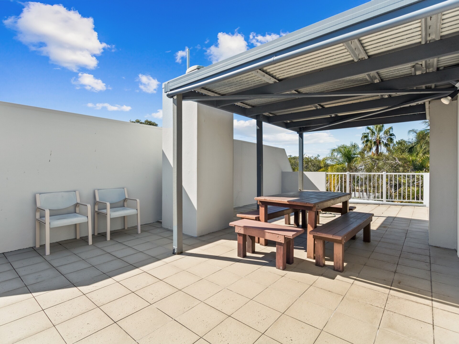 Ruim appartement aan de kust in Torquay met dakterras - foto 4