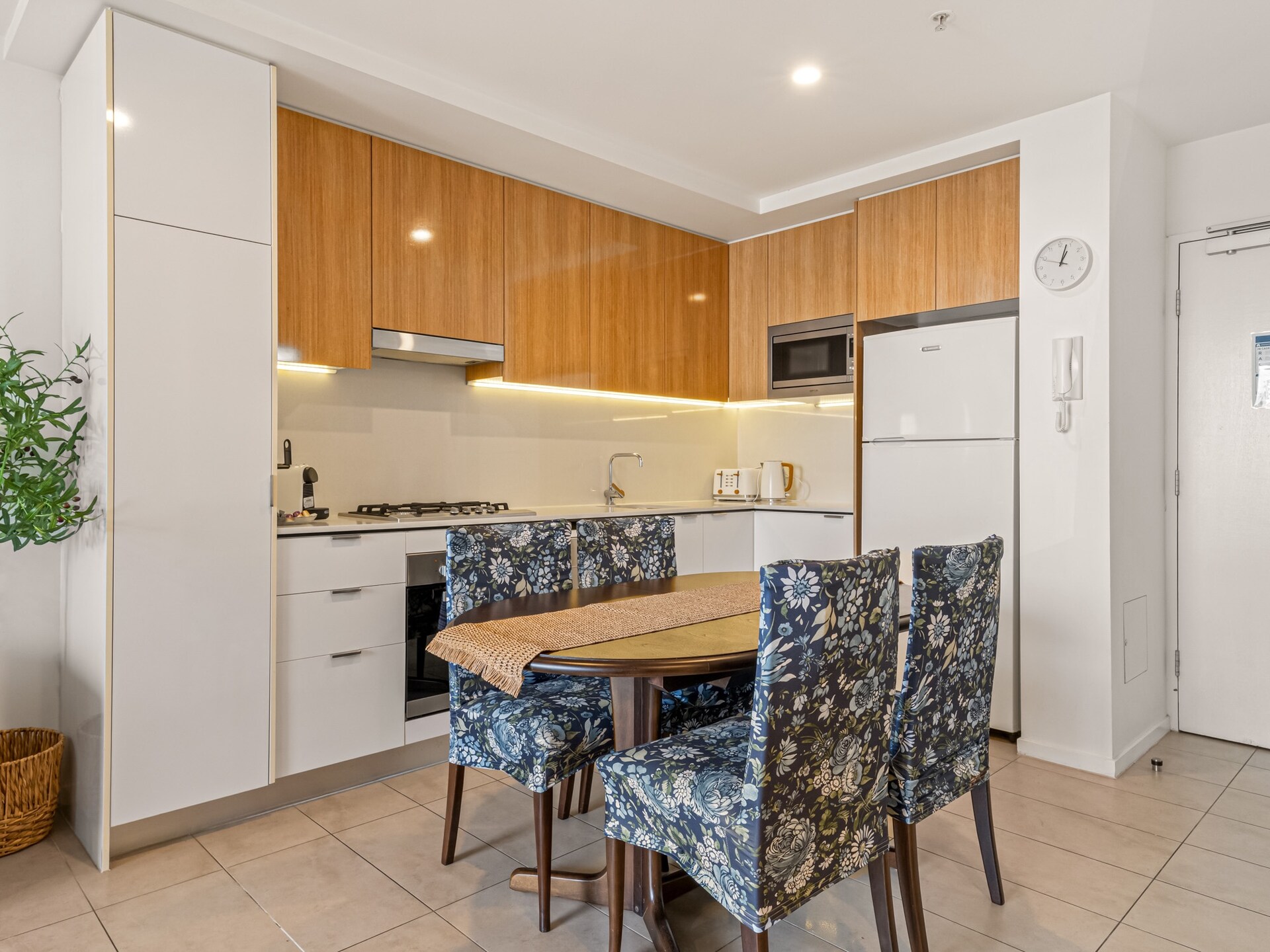 Stijlvol appartement in South Brisbane met rooftop spa en BBQ - foto 7