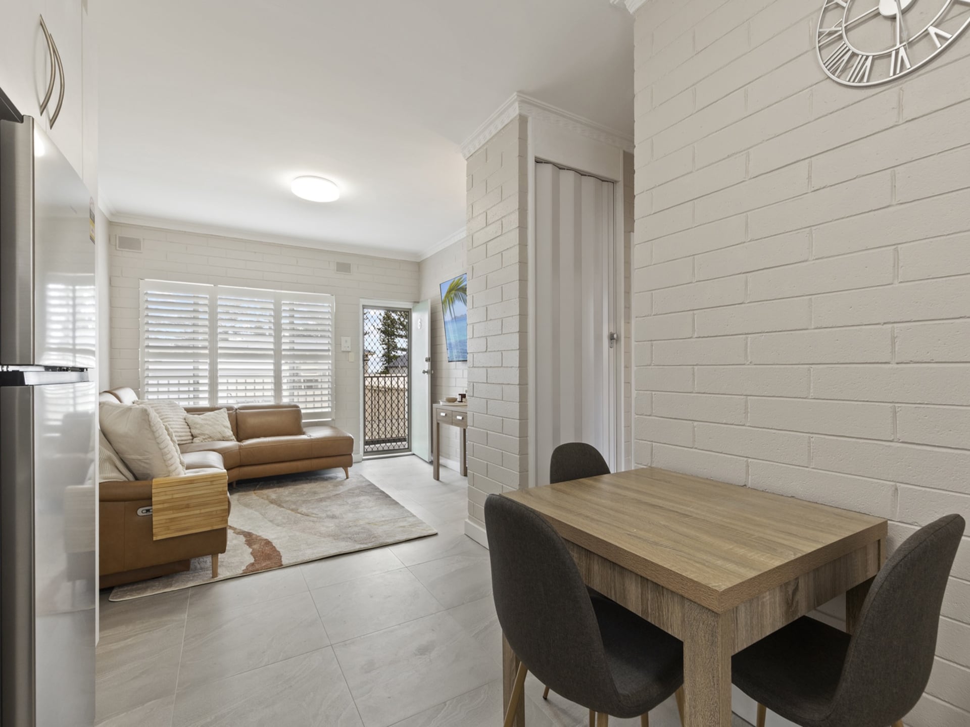 Licht appartement met 2 slaapkamers nabij Largs Bay Beach - foto 8