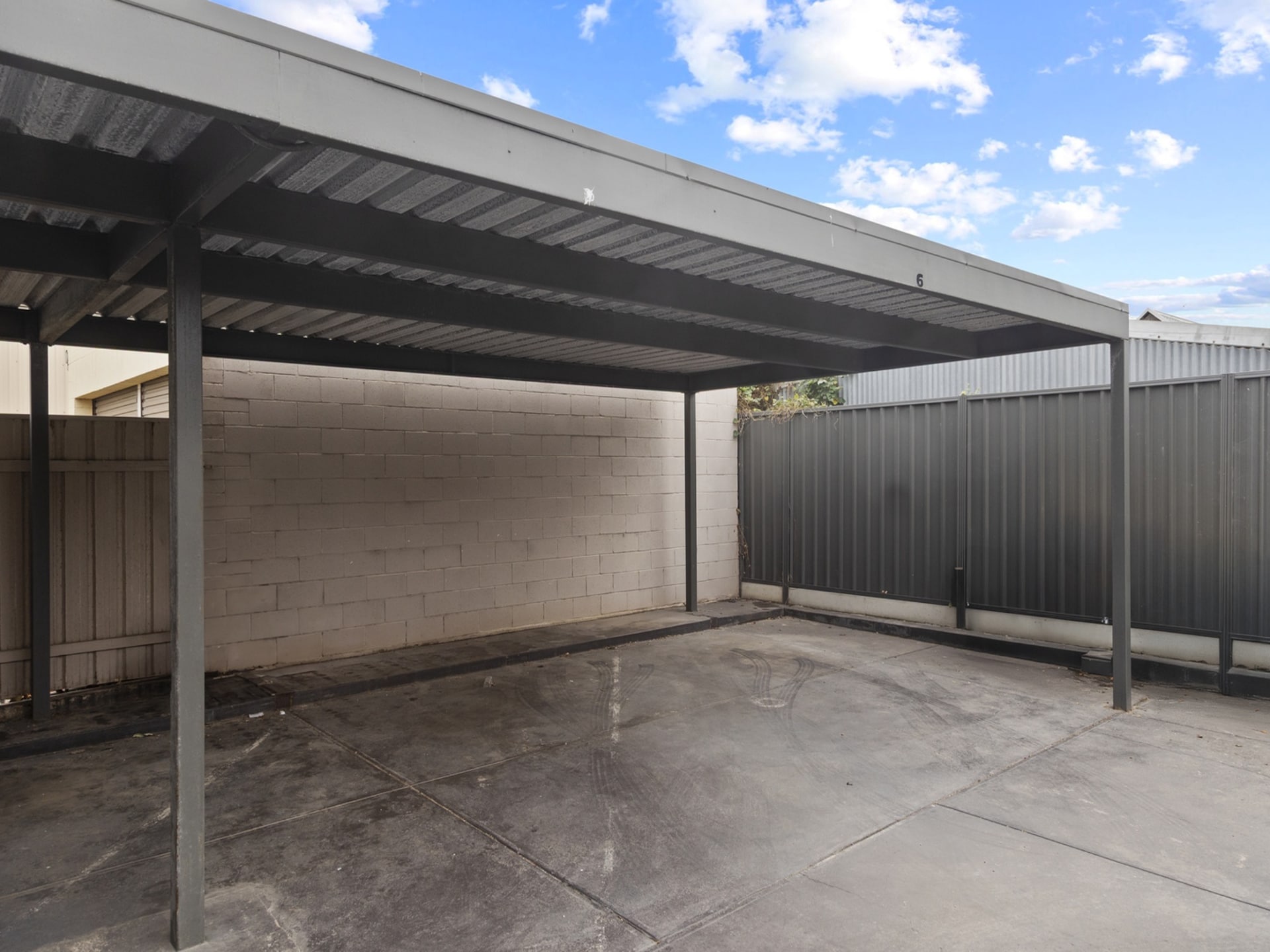 Licht appartement met 2 slaapkamers nabij Largs Bay Beach - foto 24