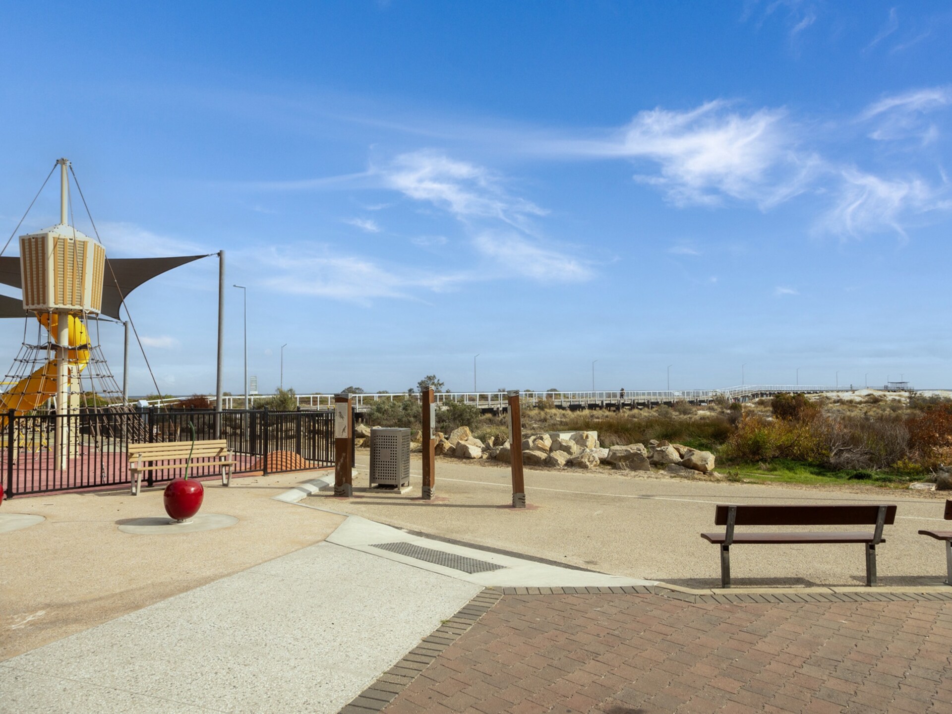 Licht appartement met 2 slaapkamers nabij Largs Bay Beach - foto 30