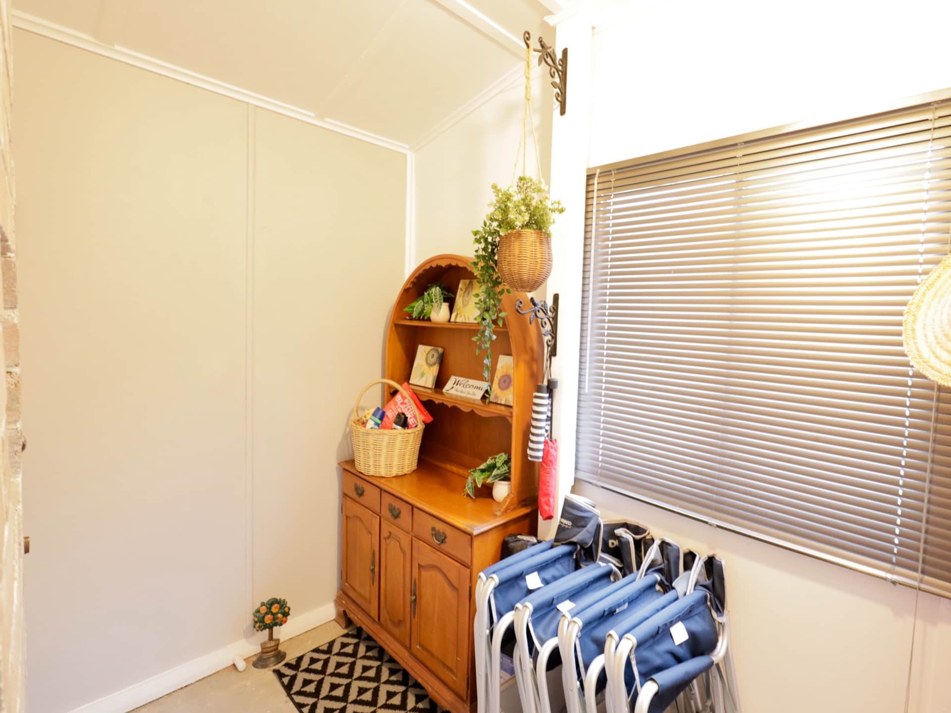 Zonovergoten appartement met 3 slaapkamers in centrum Tenterfield - foto 11