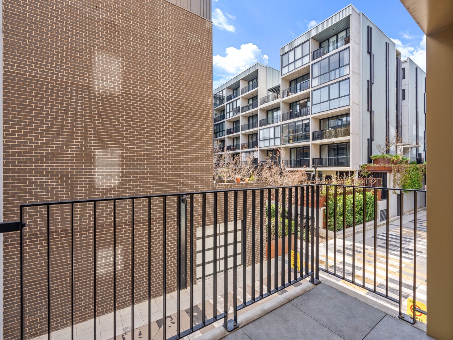 Elegant appartement in Kingston met balkon en parkeergarage - foto 11