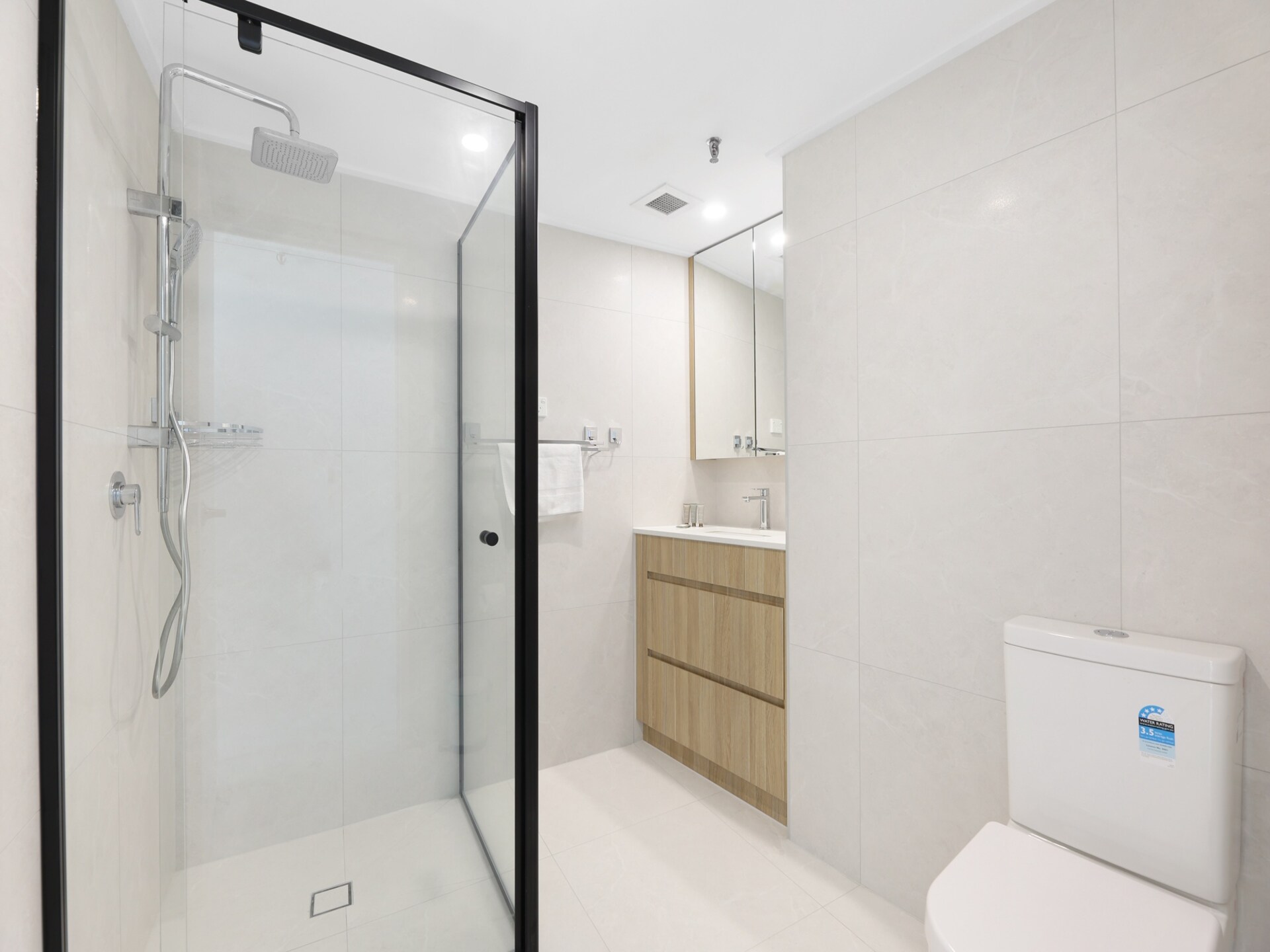Stijlvol appartement met oceaanzicht in Surfers Paradise - foto 17