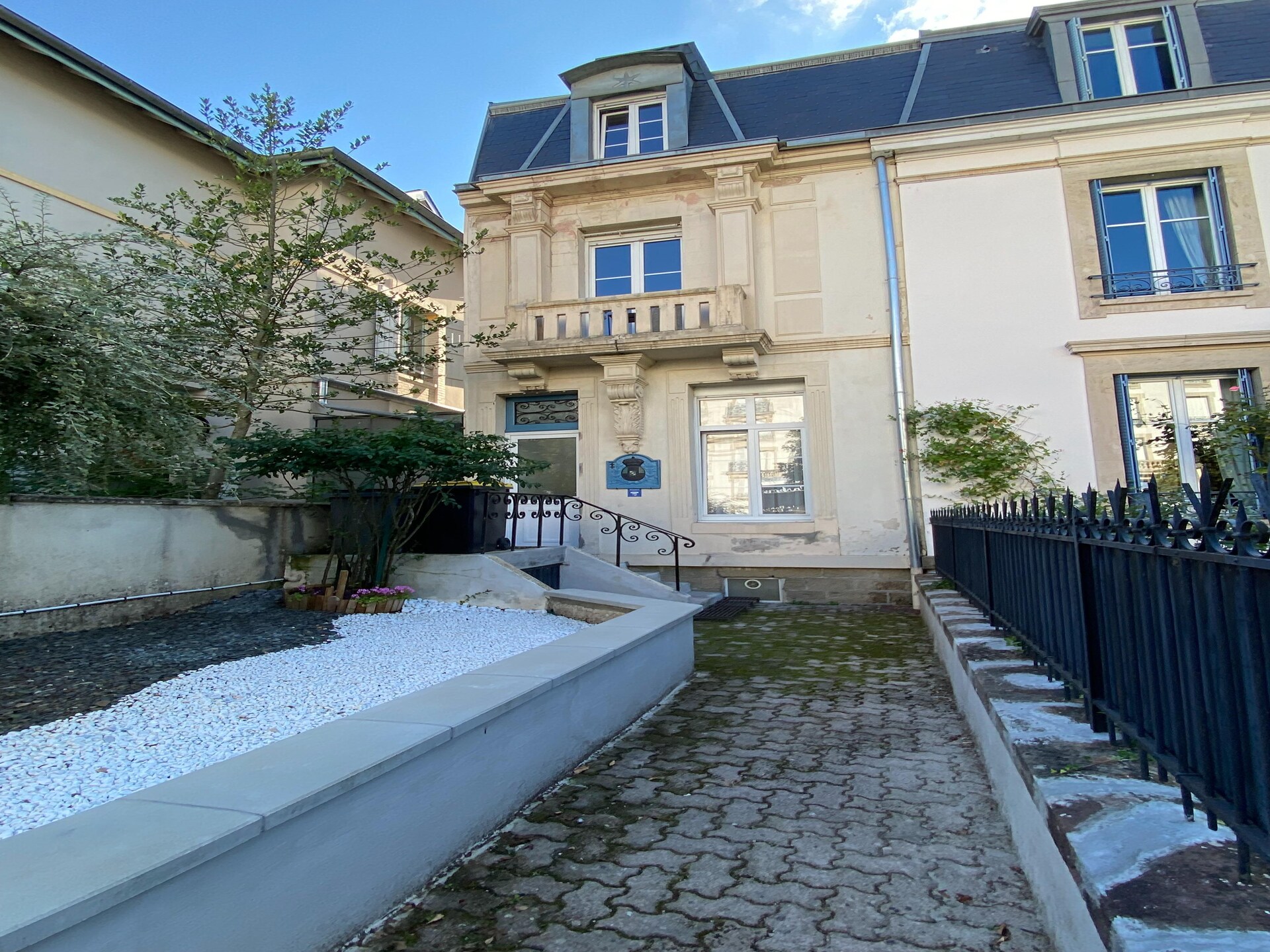 Stedelijke Wellness Oase met Dakterras in Vittel - foto 17