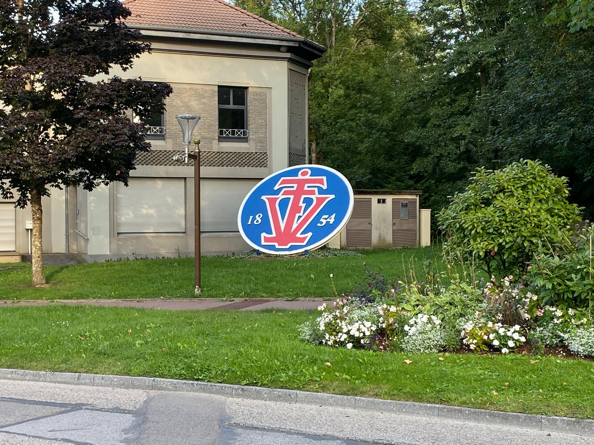 Stedelijke Wellness Oase met Dakterras in Vittel - foto 36