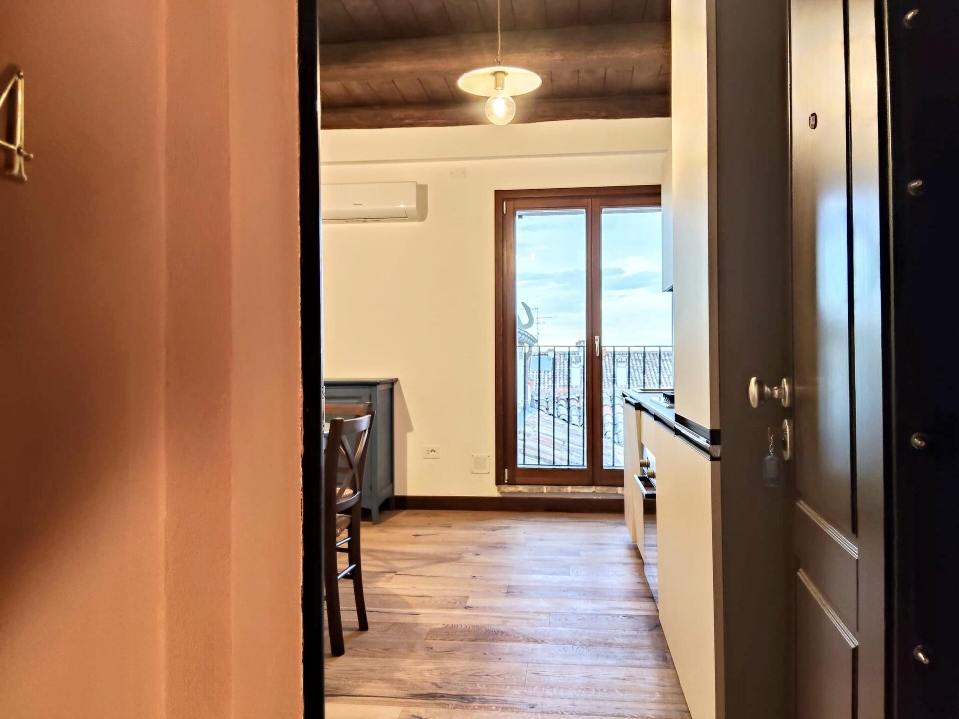 5-persoons appartement in het centrum van Pesaro - foto 18