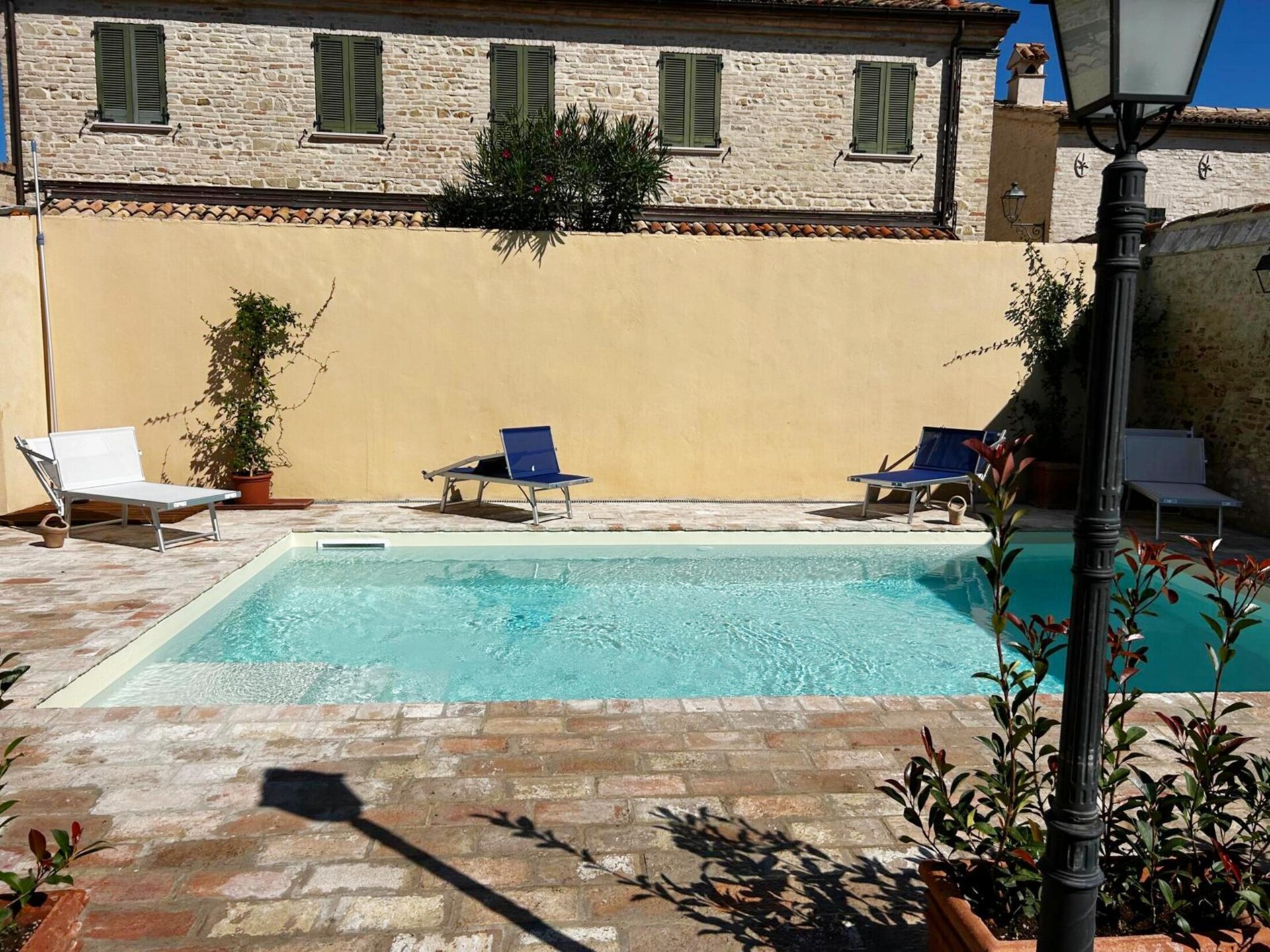 Appartement Camilla in middeleeuws Novilara met zwembad, vlakbij Pesaro - foto 26