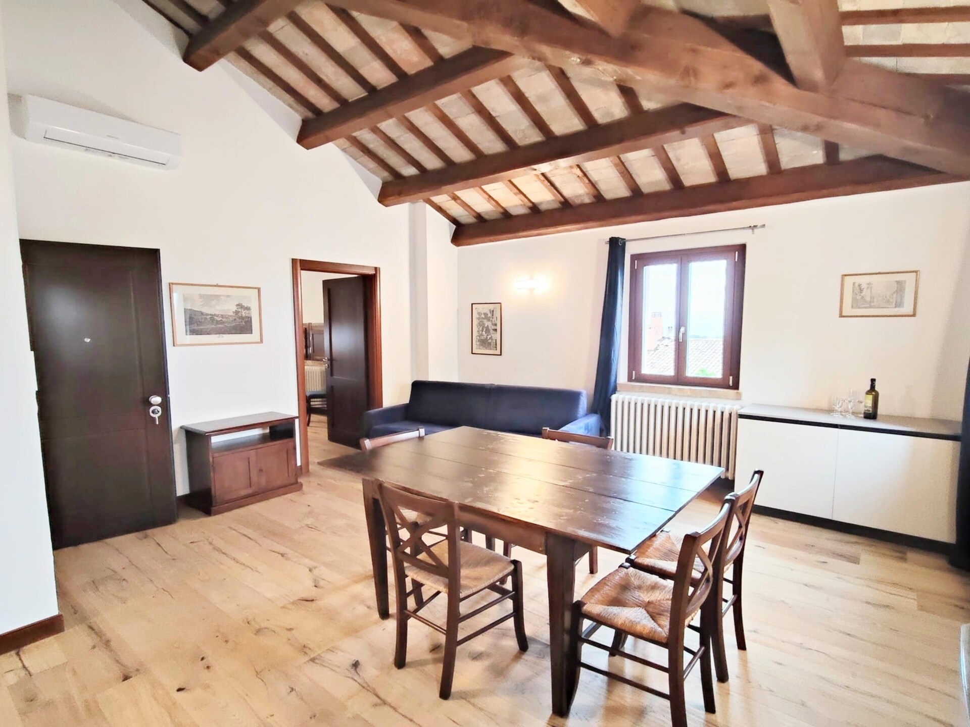 Appartement Camilla in middeleeuws Novilara met zwembad, vlakbij Pesaro - foto 3