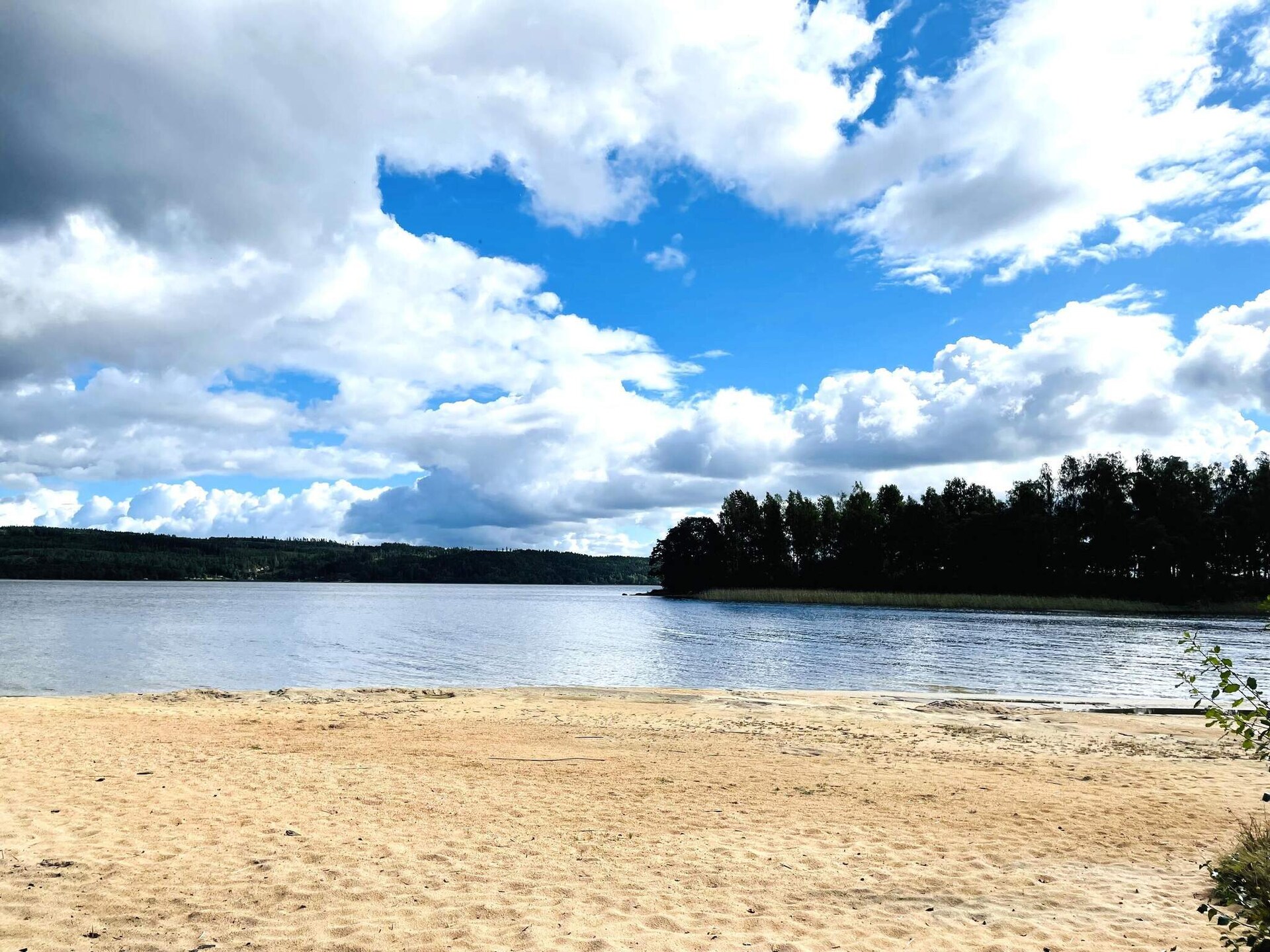 Stijlvol Zweeds vakantiehuis aan de golfbaan bij Tvärred - foto 14