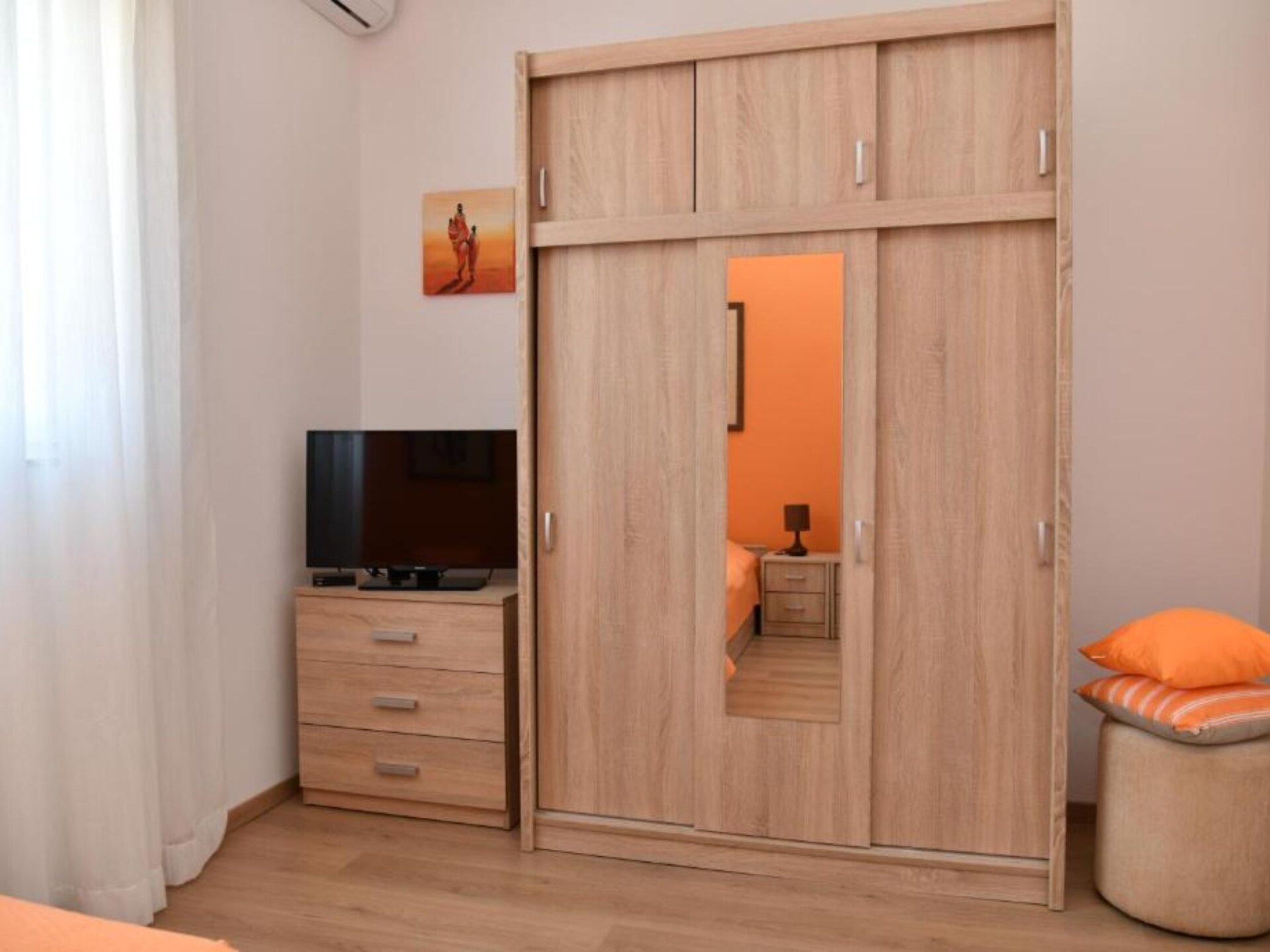 Ruim appartement met balkon en tuizicht in Supetar - foto 15