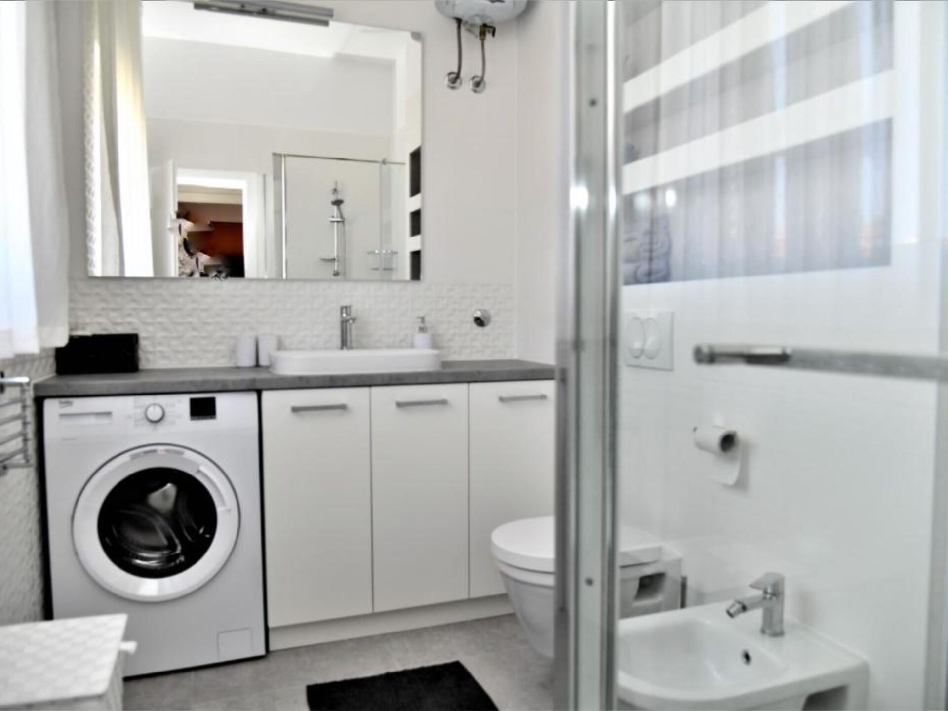 Ruim appartement met balkon en tuizicht in Supetar - foto 18