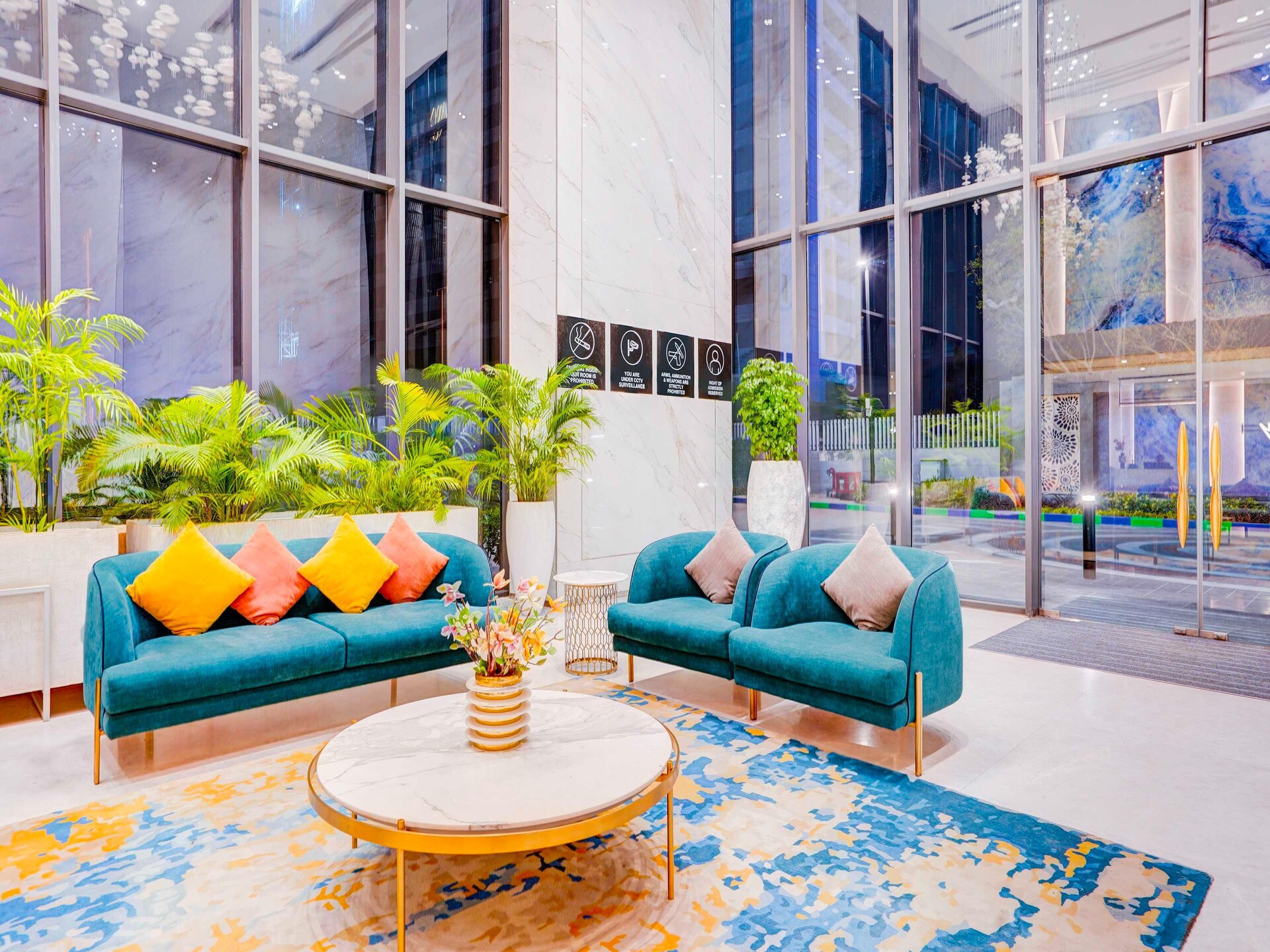 Luxe Duplex Suite met Kingsize Bed en Balkon in Gurgaon - foto 6