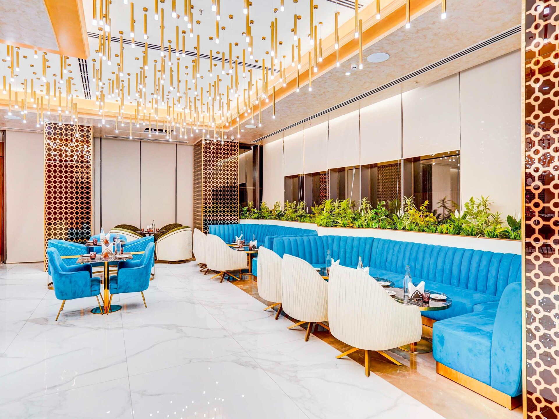 Luxe Duplex Suite met Kingsize Bed en Balkon in Gurgaon - foto 37