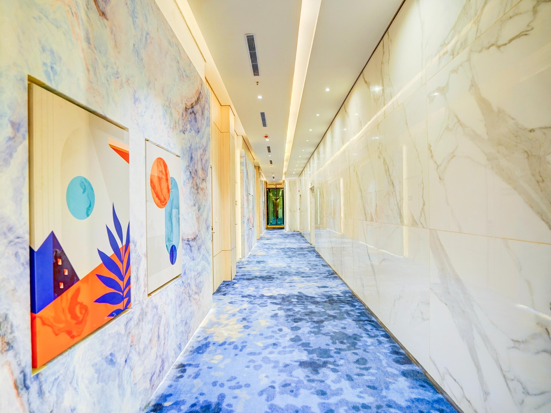 Luxe Duplex Suite met Kingsize Bed en Balkon in Gurgaon - foto 38