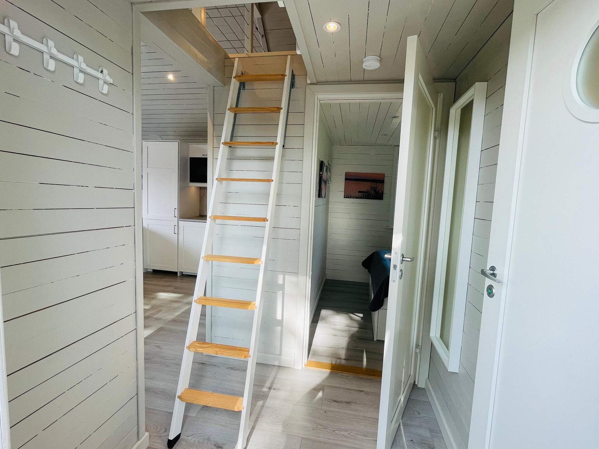 Vrijstaand vakantiehuis met zeezicht op 150 meter van het strand in Sölvesborg - foto 25