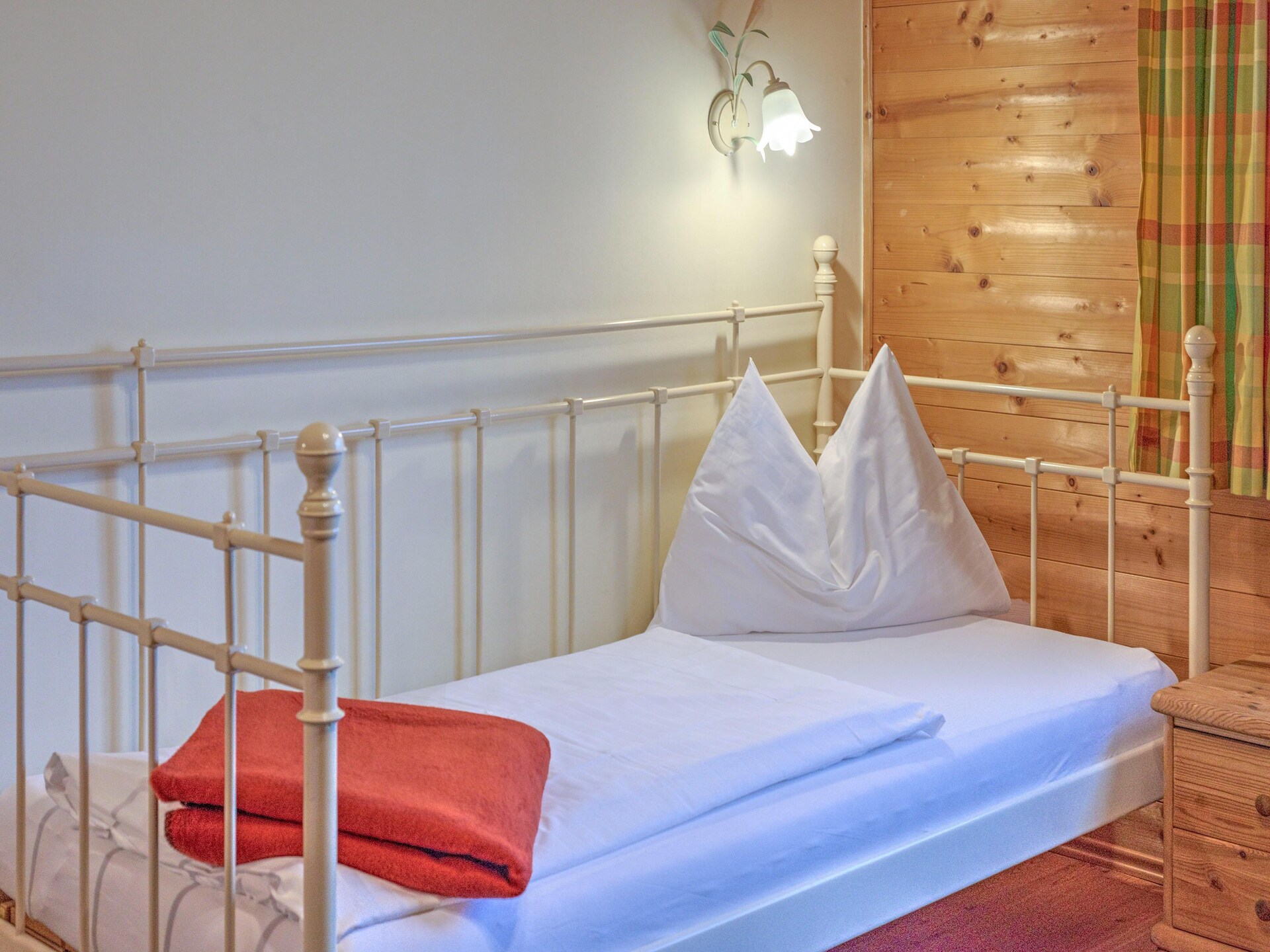 Ruim chalet in Wildschönau met sauna, direct aan de piste - foto 14