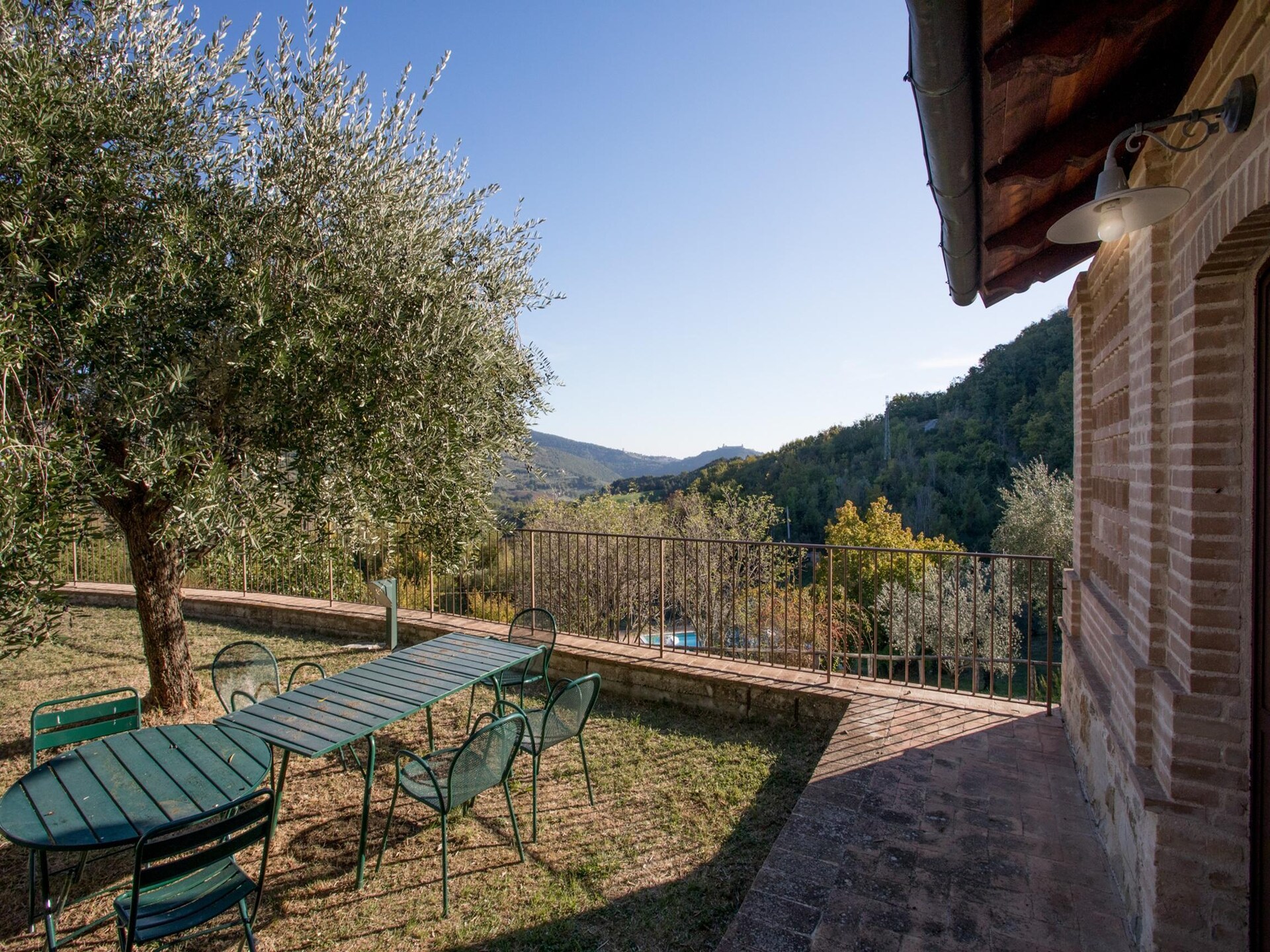Ruim appartement Fuoco in Assisi met panoramisch terras - foto 25