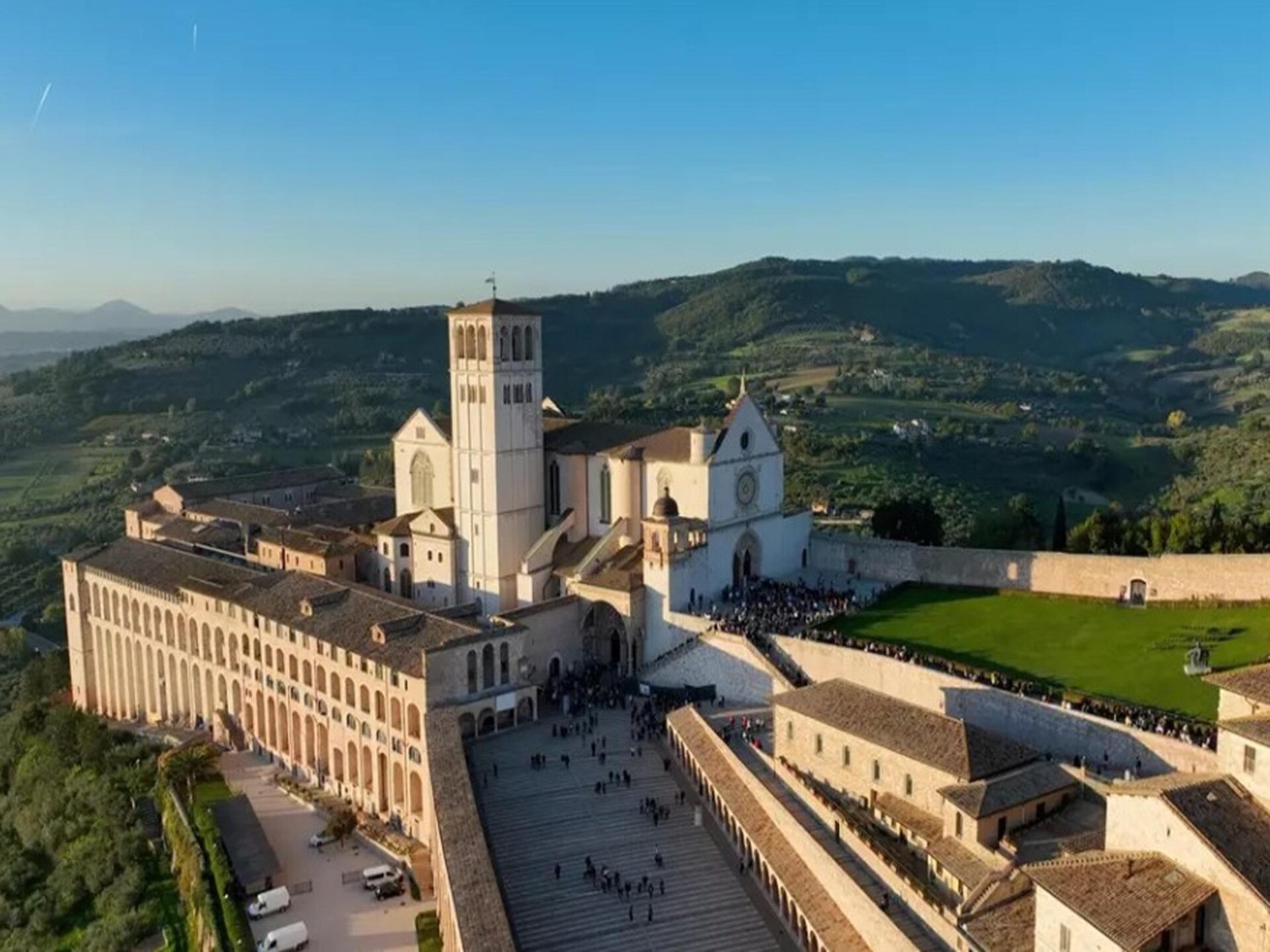 Ruim appartement Fuoco in Assisi met panoramisch terras - foto 38