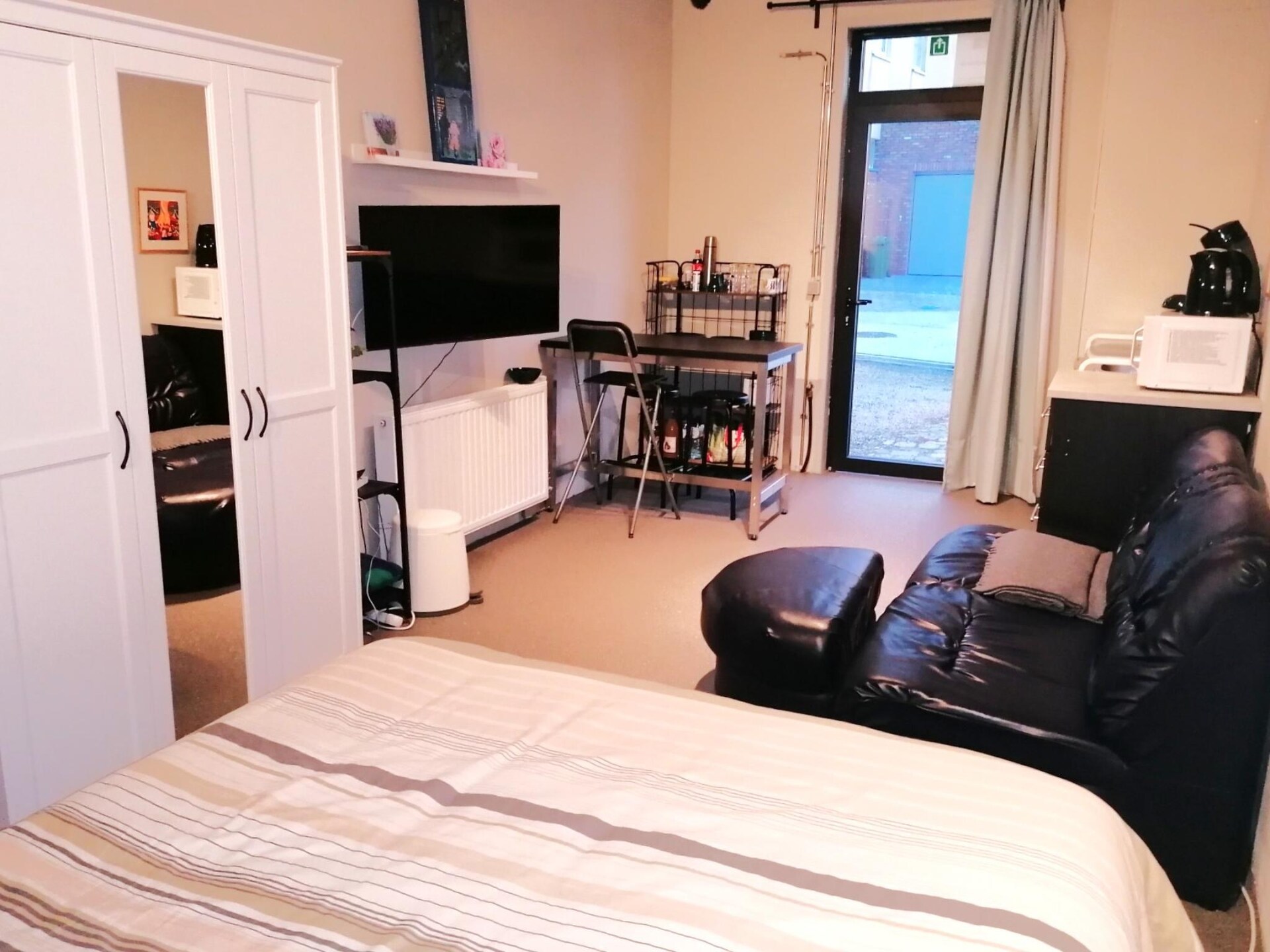 Arends Nest in Heers: knusse studio met uitzicht op alpacaweide - foto 11