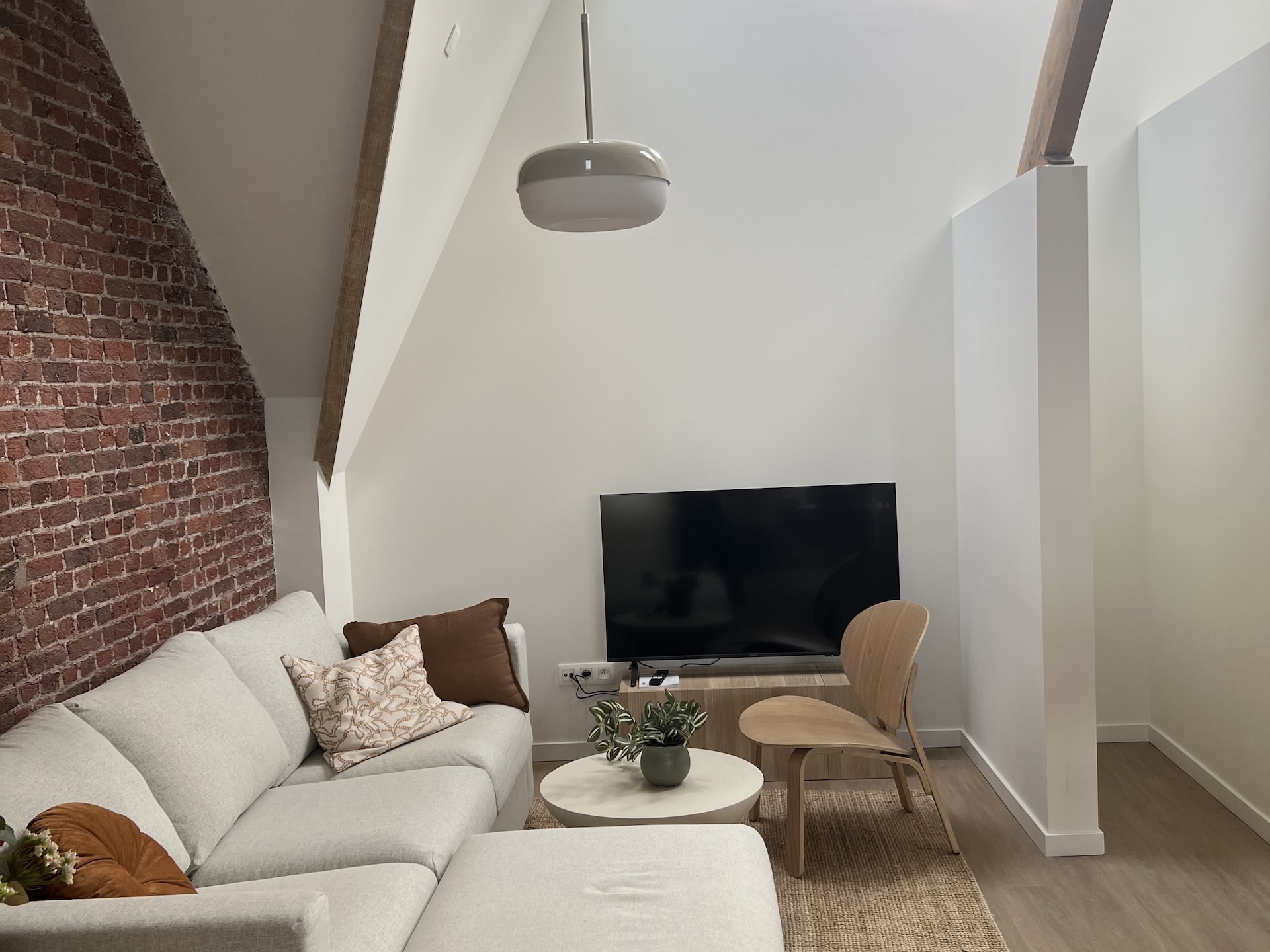 Stijlvol en duurzaam appartement in het centrum van Bree · 1 slk - foto 6