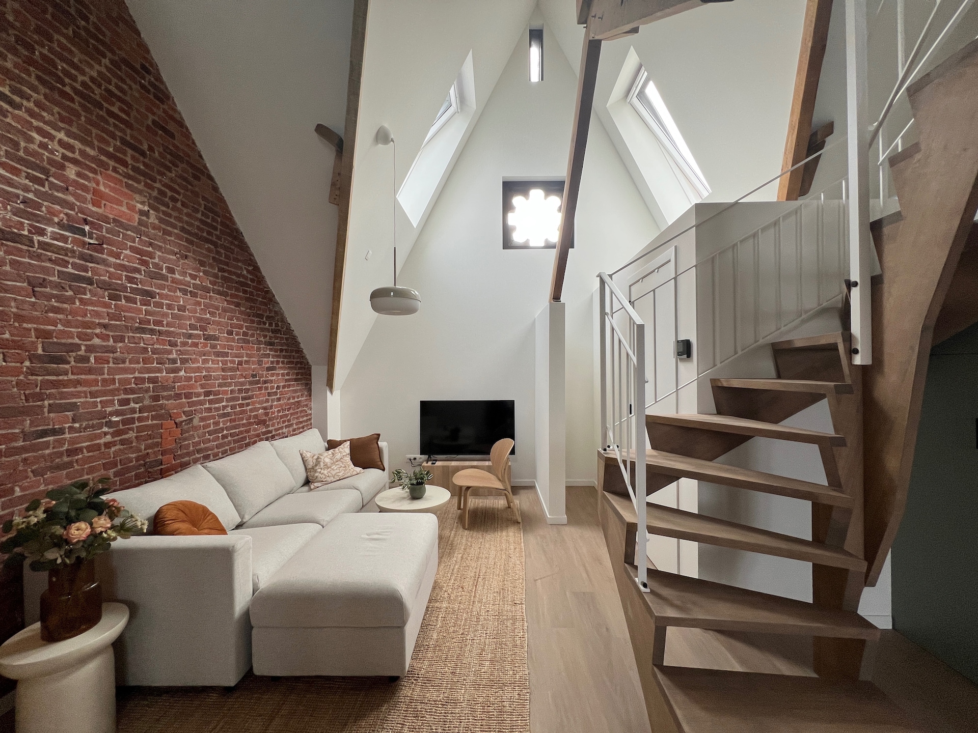 Stijlvol en duurzaam appartement in het centrum van Bree · 1 slk - foto 1
