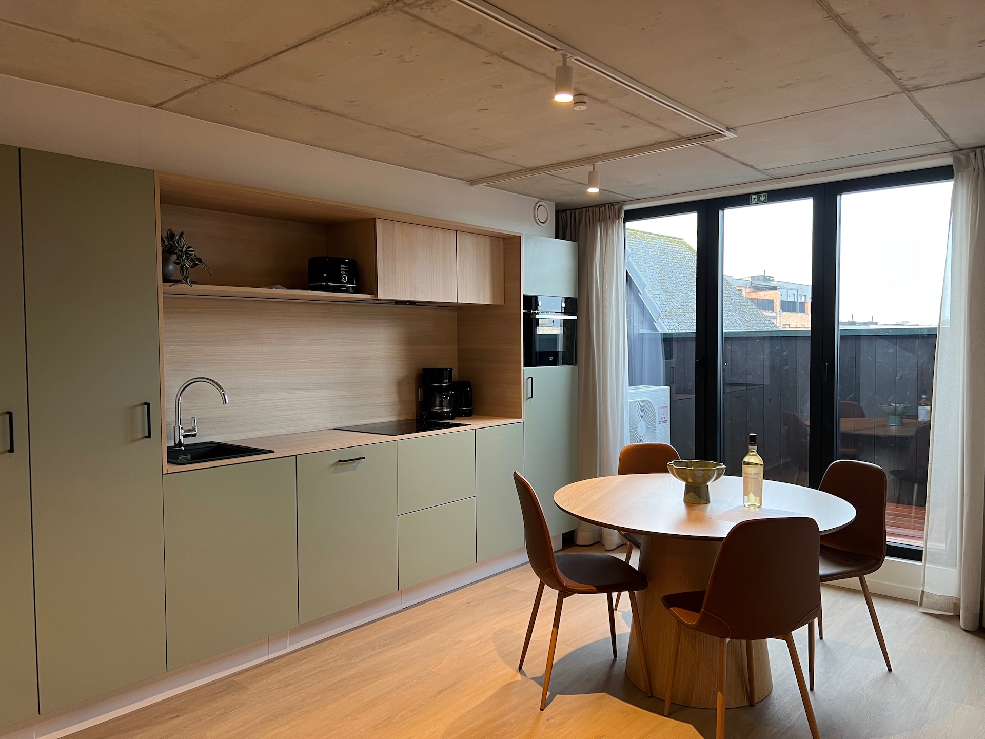 Stijlvol en duurzaam appartement in het centrum van Bree · 57 m² - foto 1