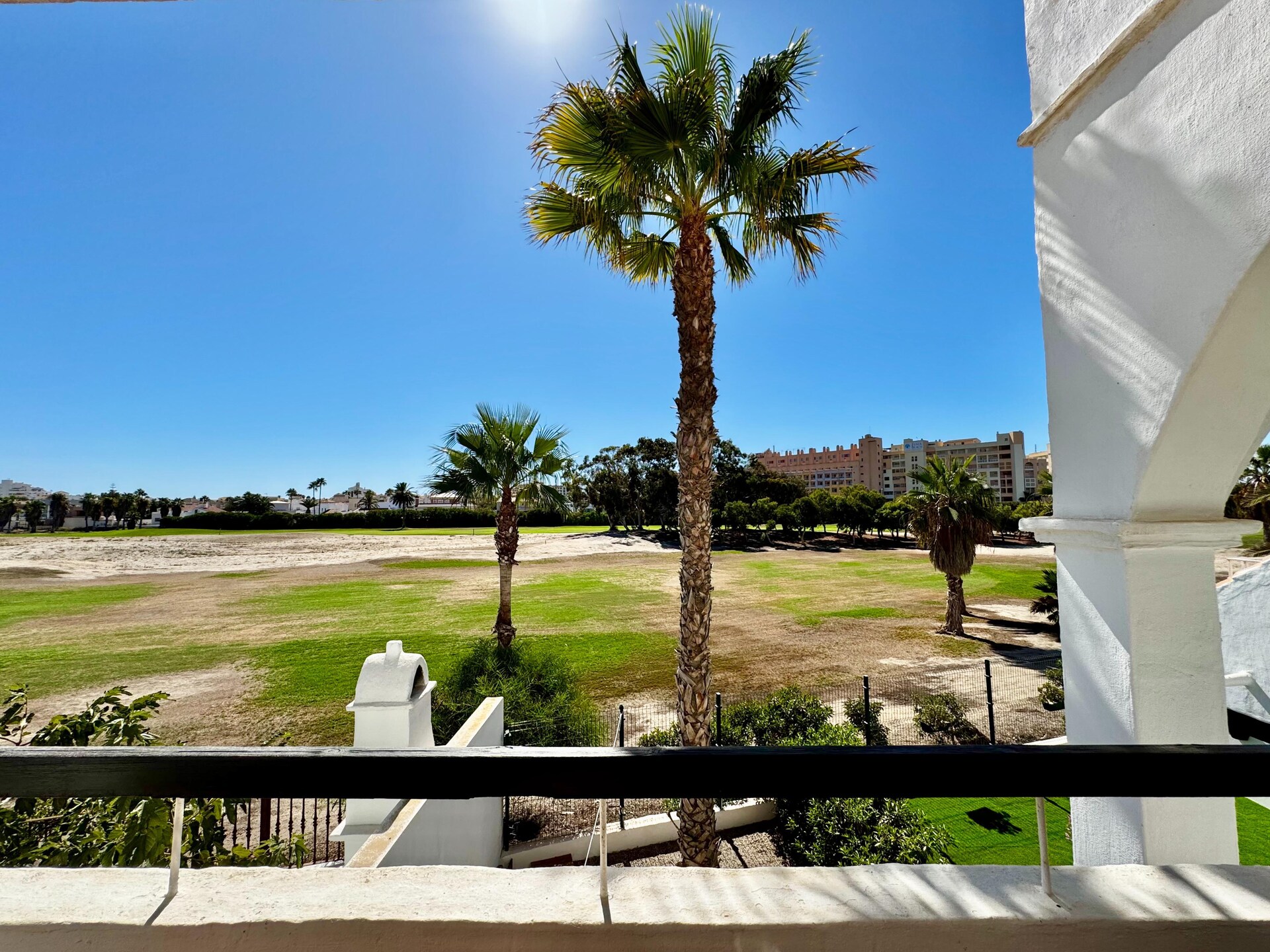Stijlvol appartement aan golfbaan, 470m van Playa Serena - foto 34
