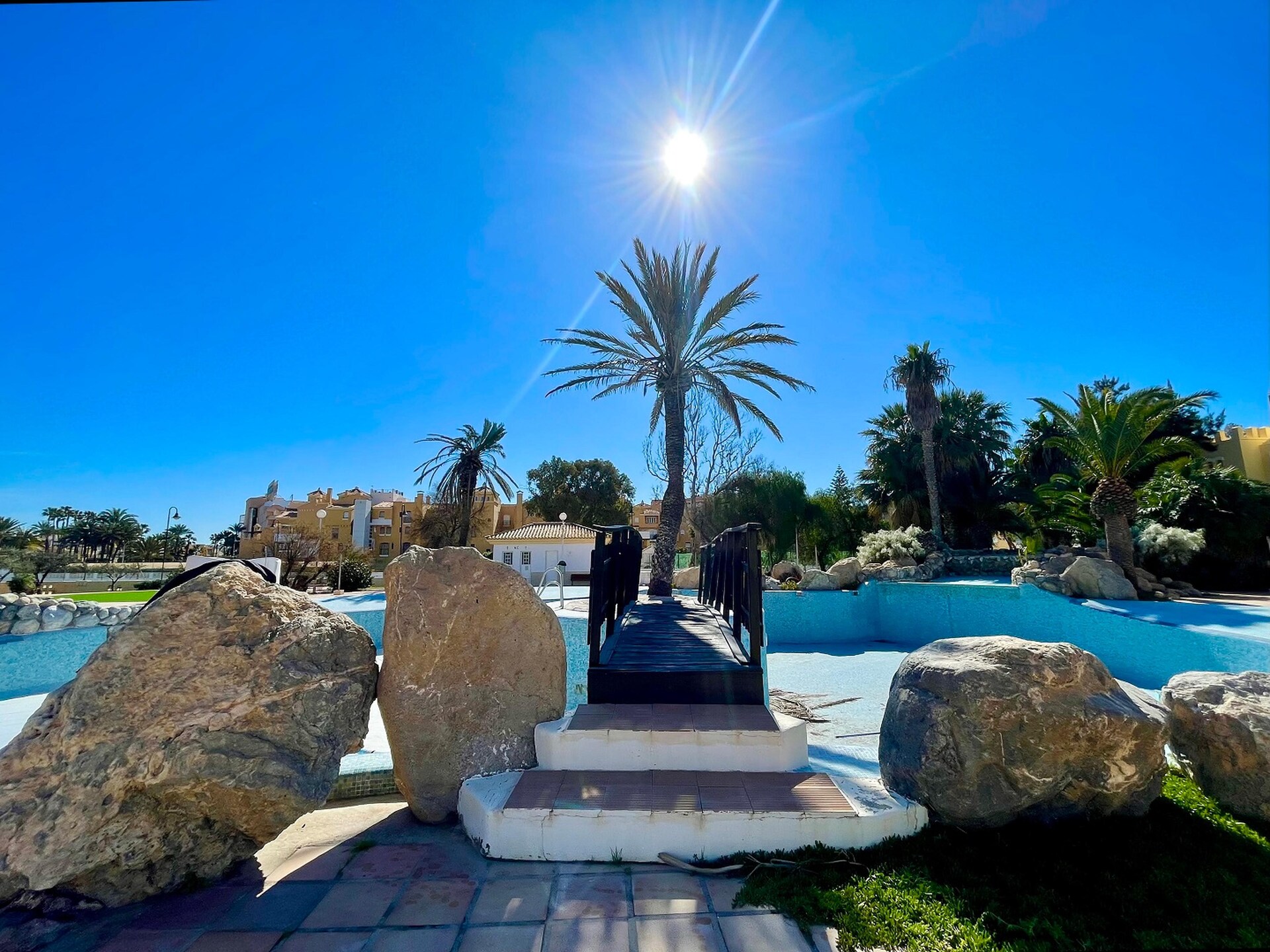 Stijlvol appartement aan golfbaan, 470m van Playa Serena - foto 8