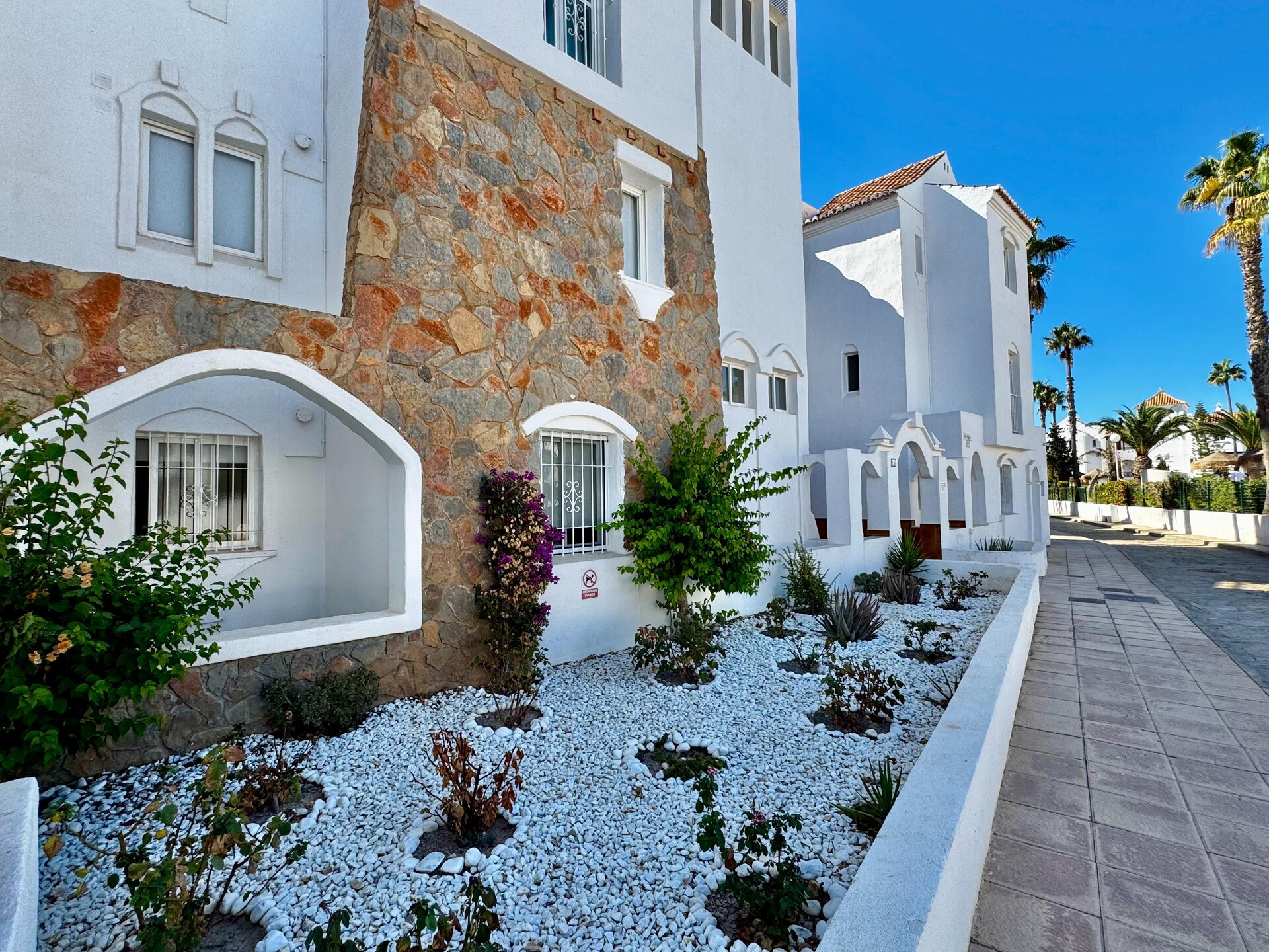 Stijlvol appartement aan golfbaan, 470m van Playa Serena - foto 35