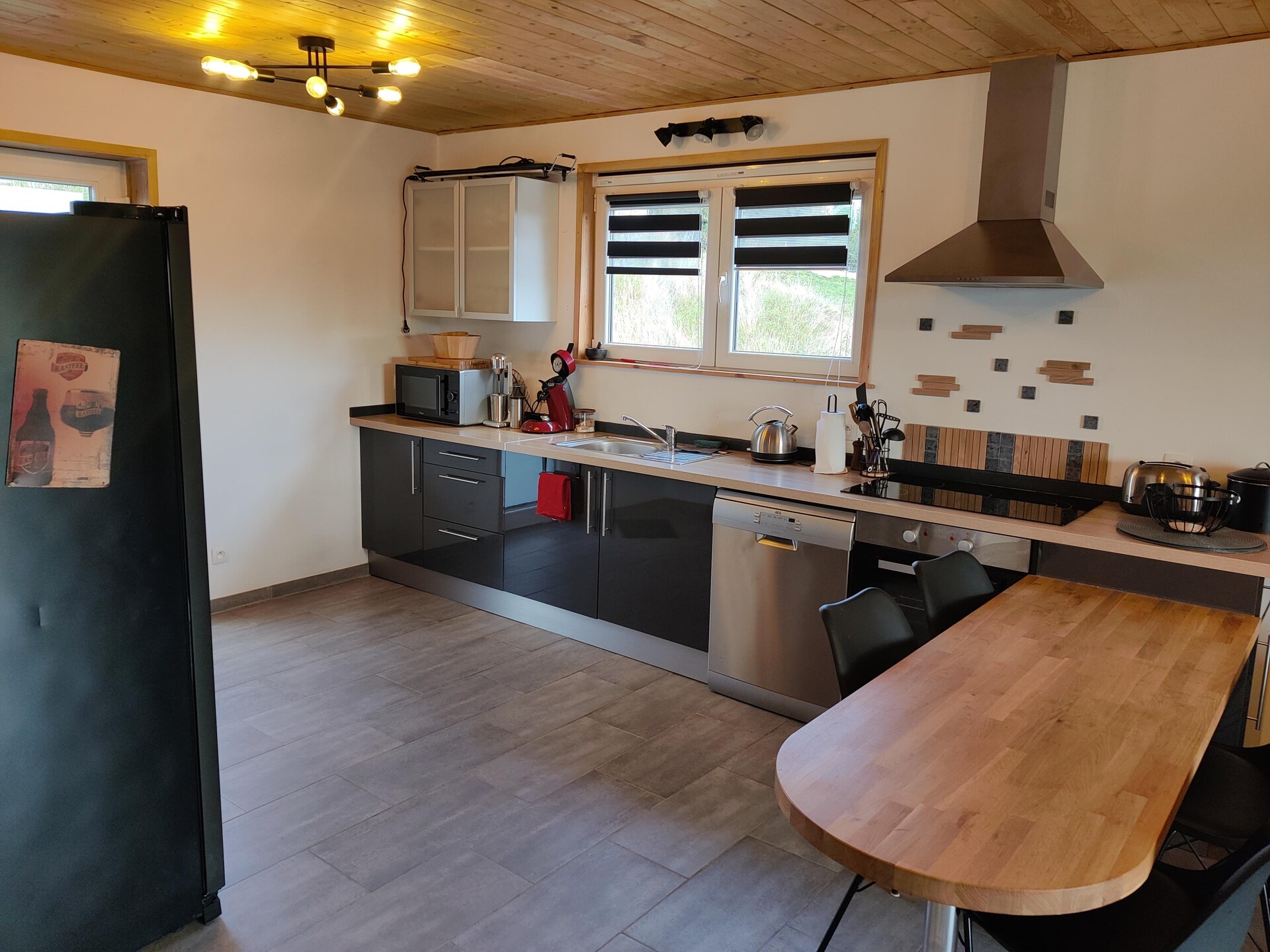 Elegant appartement met panoramisch uitzicht en jacuzzi nabij de Lacs de l'Eau d'Heure - foto 4