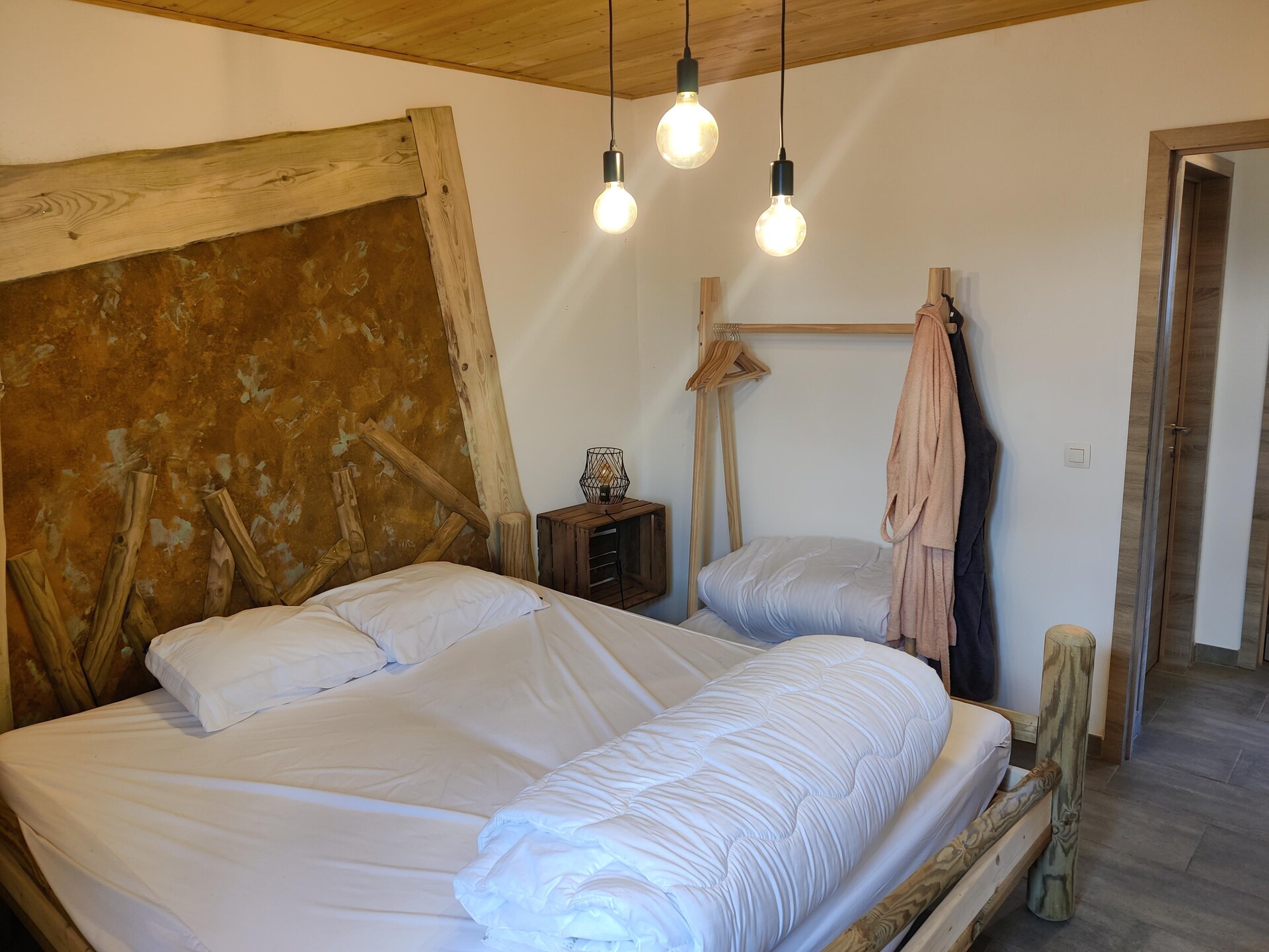 Elegant appartement met panoramisch uitzicht en jacuzzi nabij de Lacs de l'Eau d'Heure - foto 17