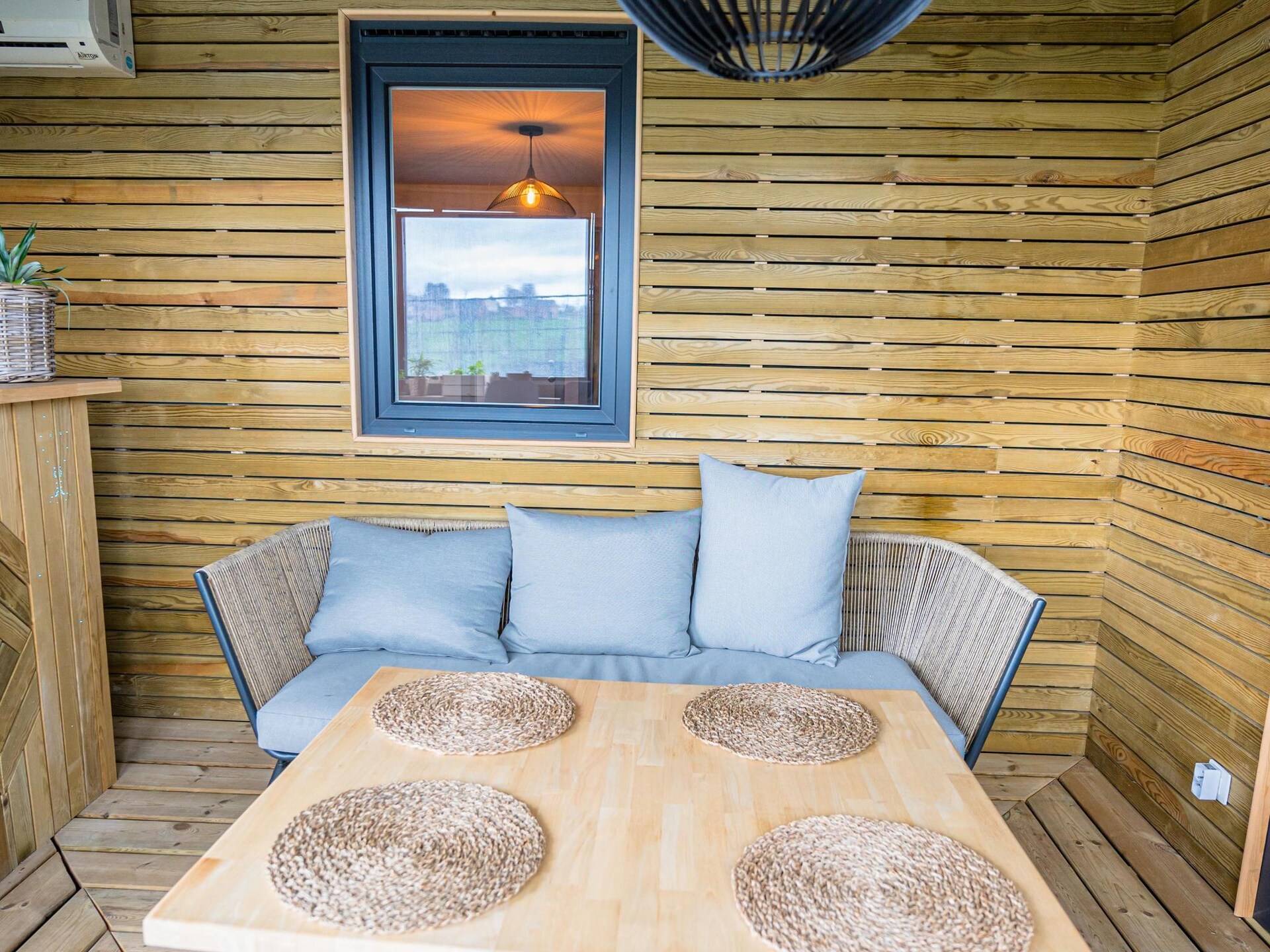Luxe appartement in Froidchapelle met bubbelbad en vallei-uitzicht - foto 27