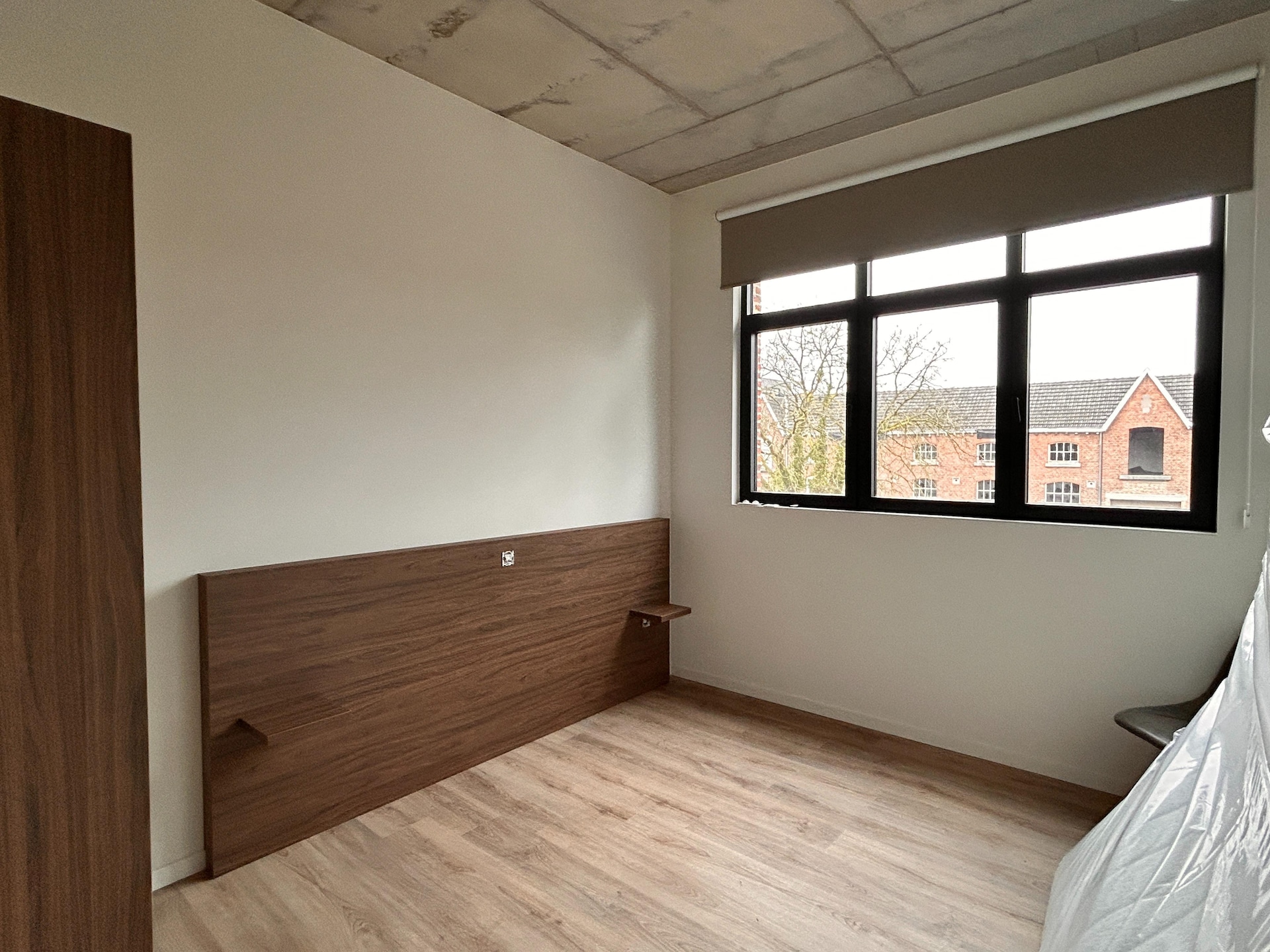 Stijlvol vakantiehuis voor 8 in gerenoveerde rijkswachtkazerne te Bree - foto 18