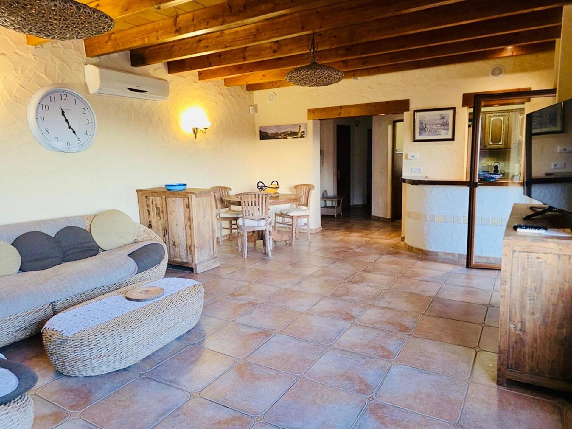 Sfeervol vrijstaand vakantiehuis met privézwembad in Alfaz del Pi - foto 17
