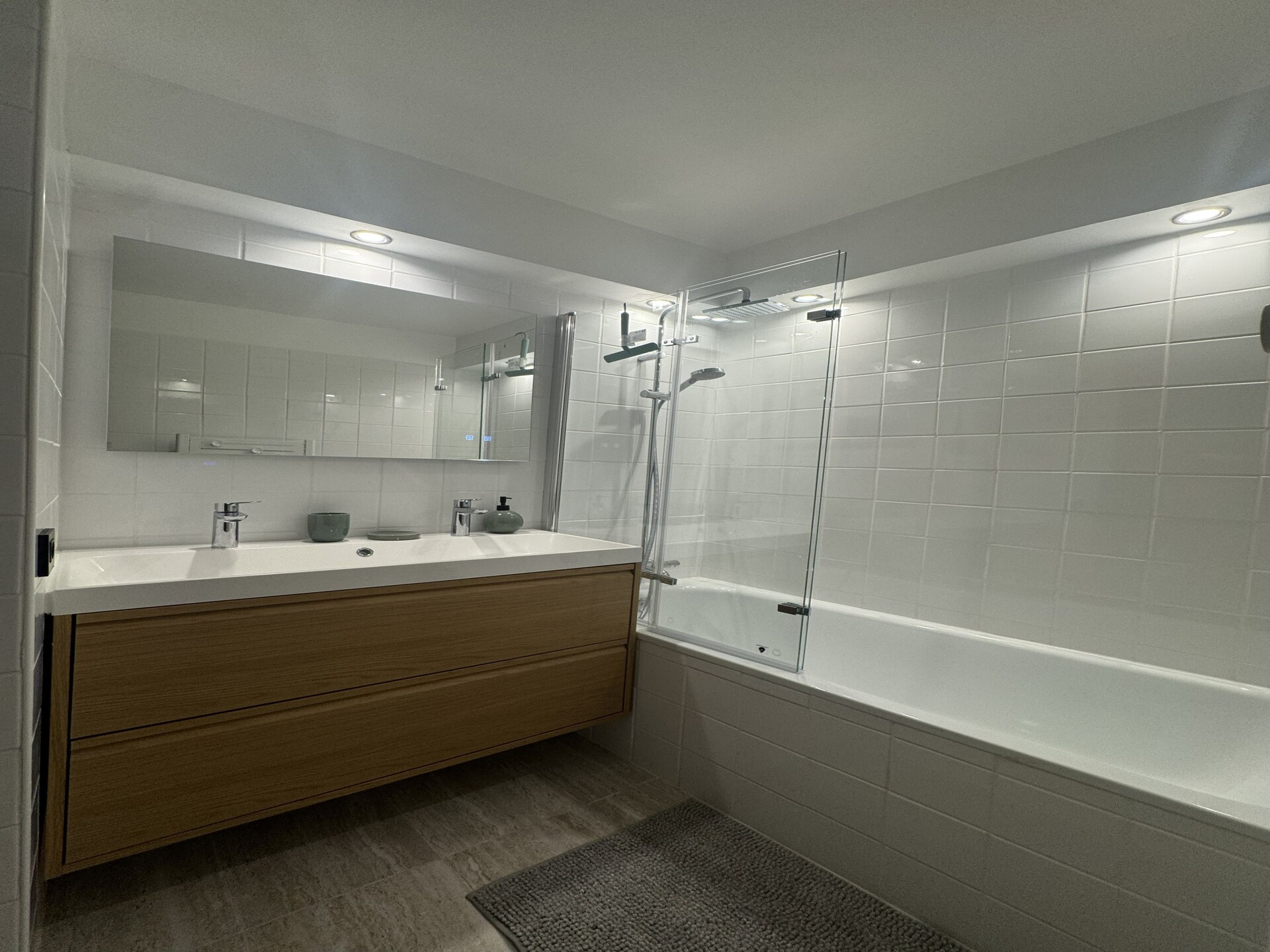 8-persoons appartement aan de piste in het centrum van Allos - foto 21