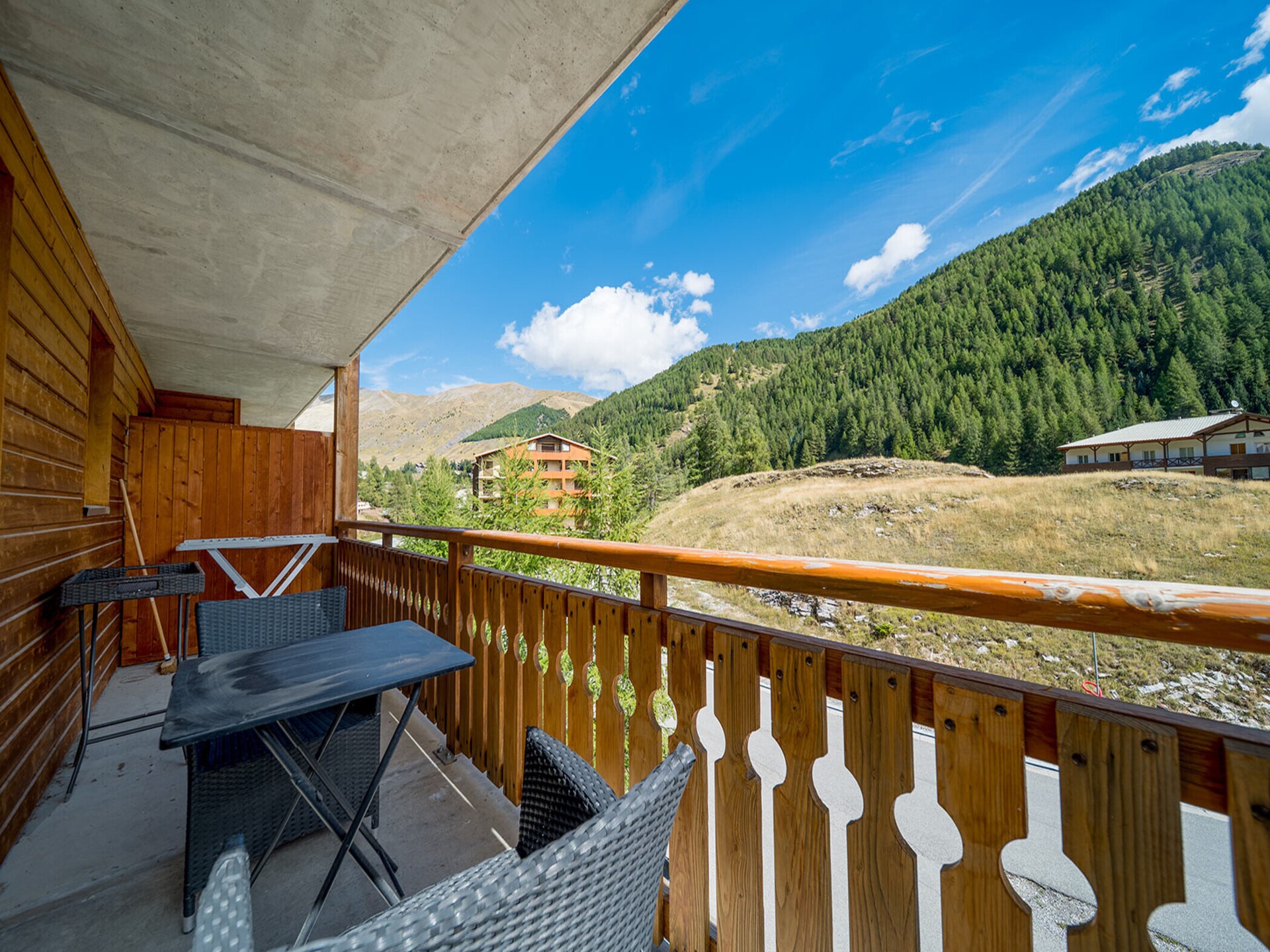 Appartement 45m² met terras in Allos, direct aan de piste voor 6 personen - foto 10