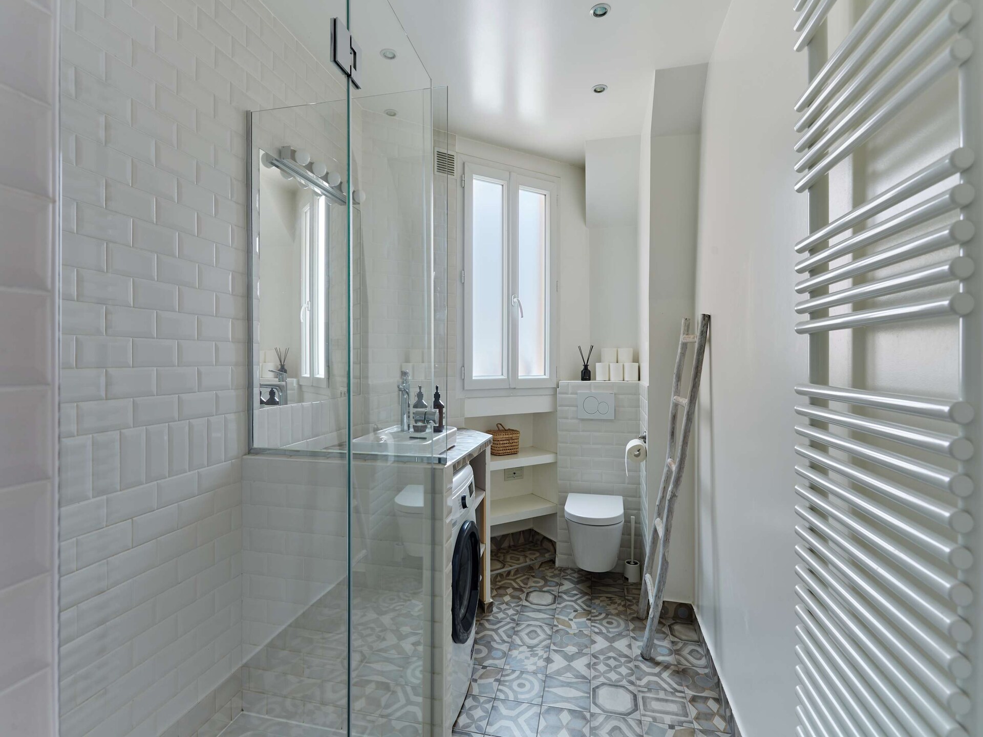 Charmant appartement met Eiffeltoren-uitzicht in 16e arrondissement - foto 17