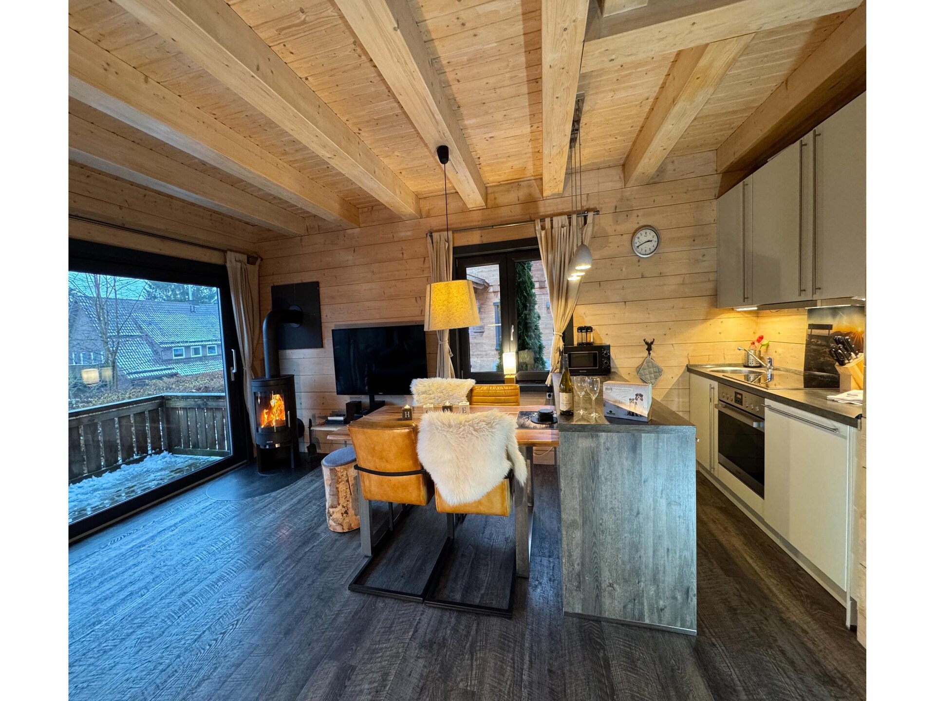 Romantisch chalet met sauna en bergzicht nabij Goslar - foto 2