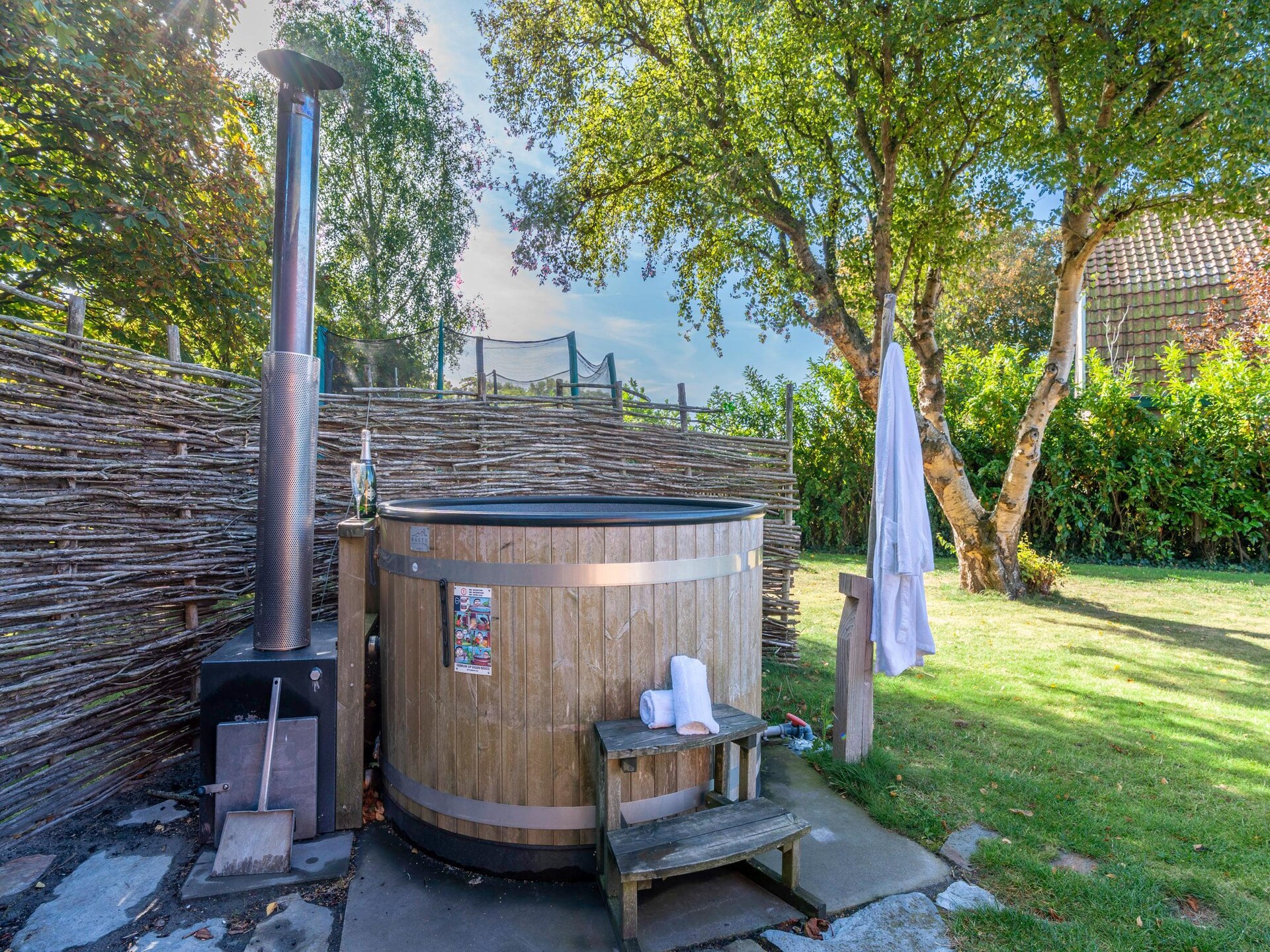 Luxe villa met hottub en buitenkeuken aan bosrand van De Koog - foto 31