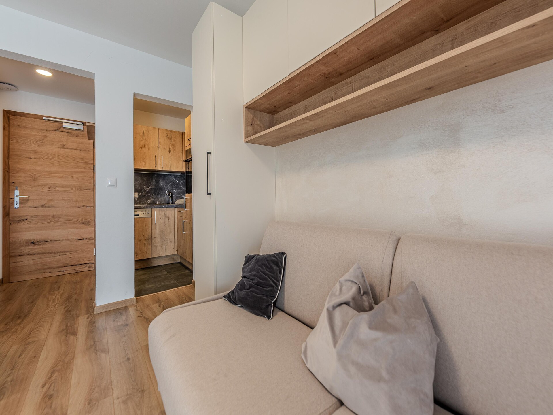 Skipiste-appartement voor 4 in Jochberg met balkon en uitzicht - foto 4